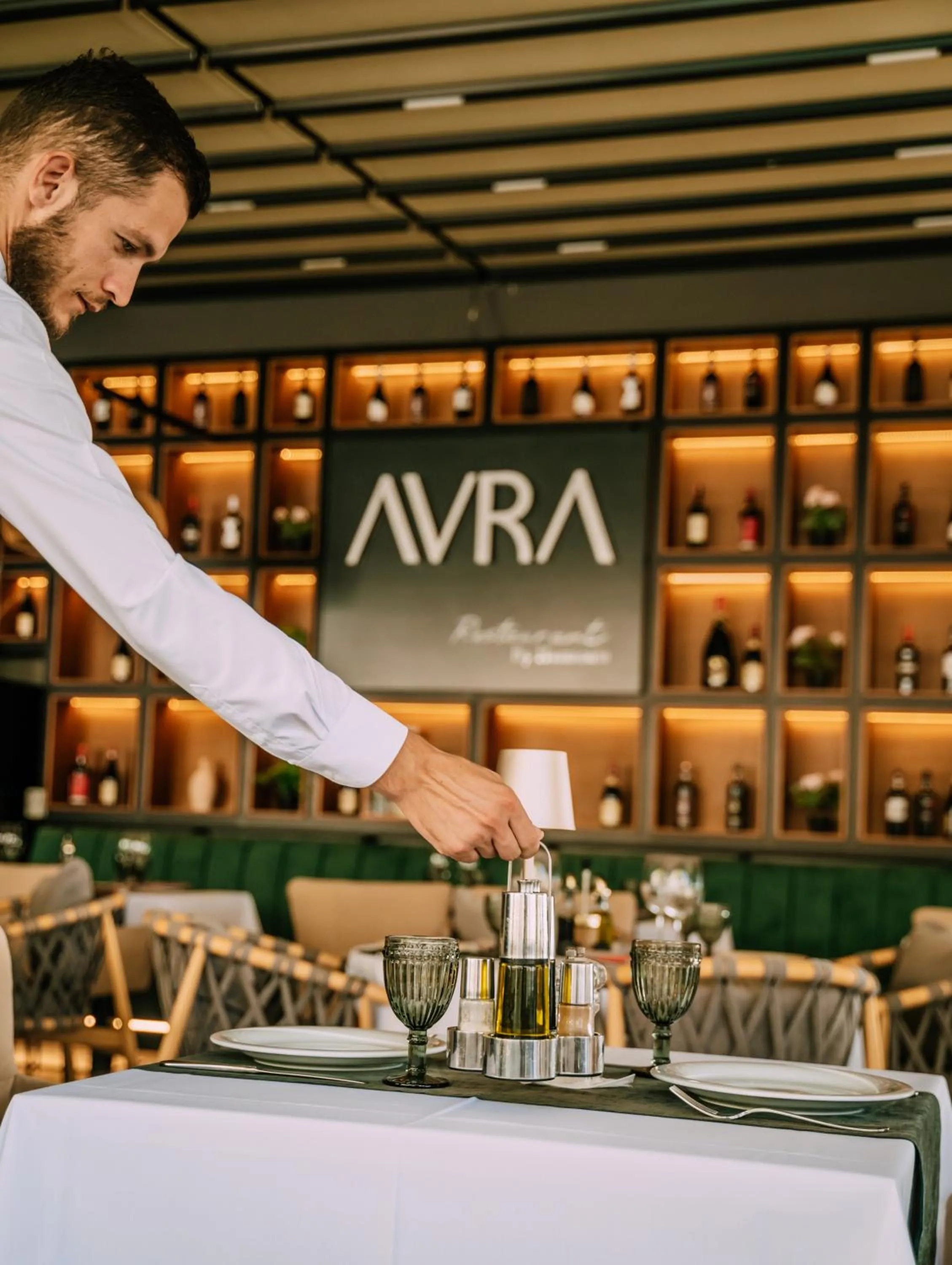 Restaurant/places to eat in Albanian Star Hotel