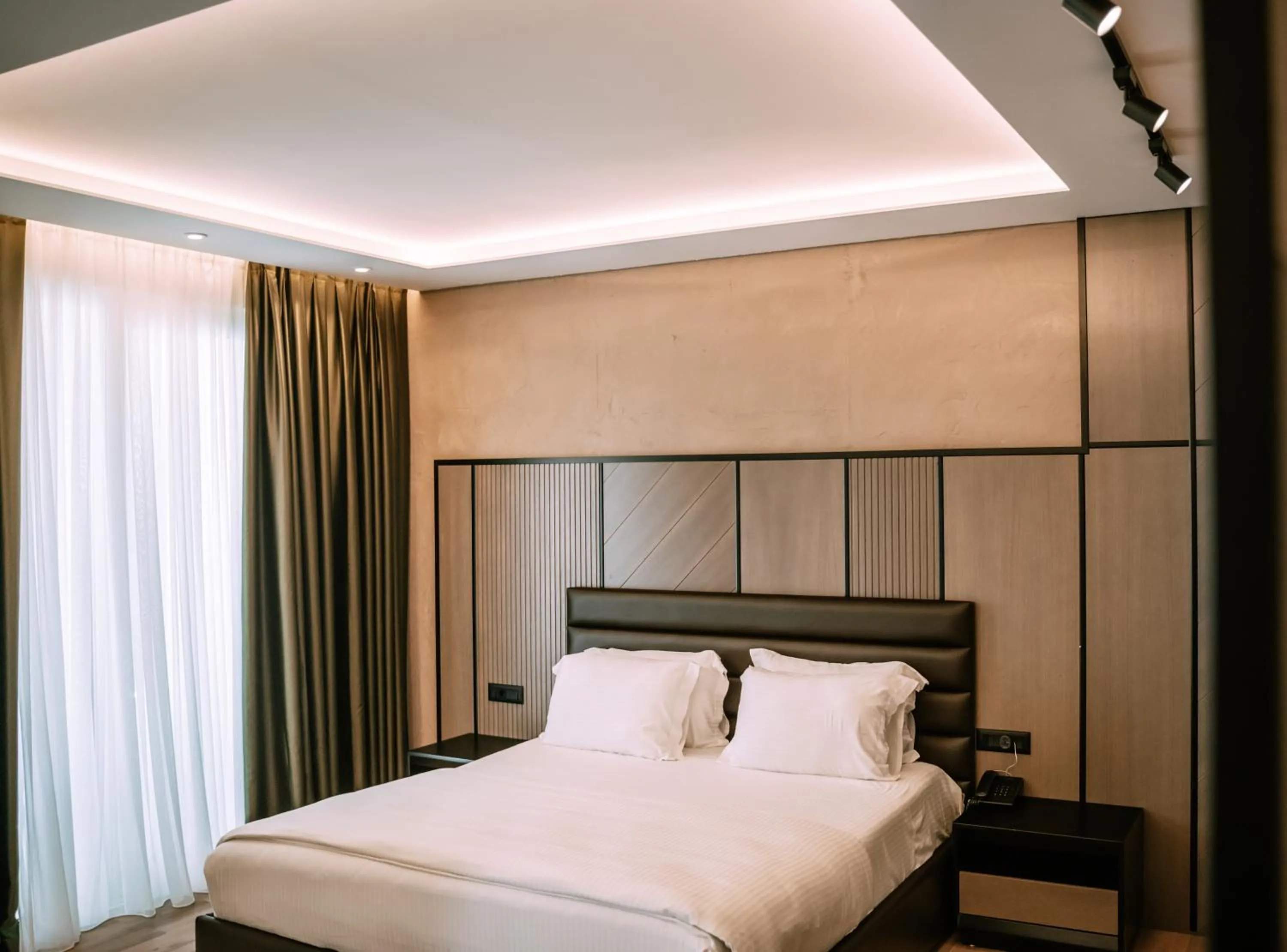 Bedroom, Bed in Albanian Star Hotel