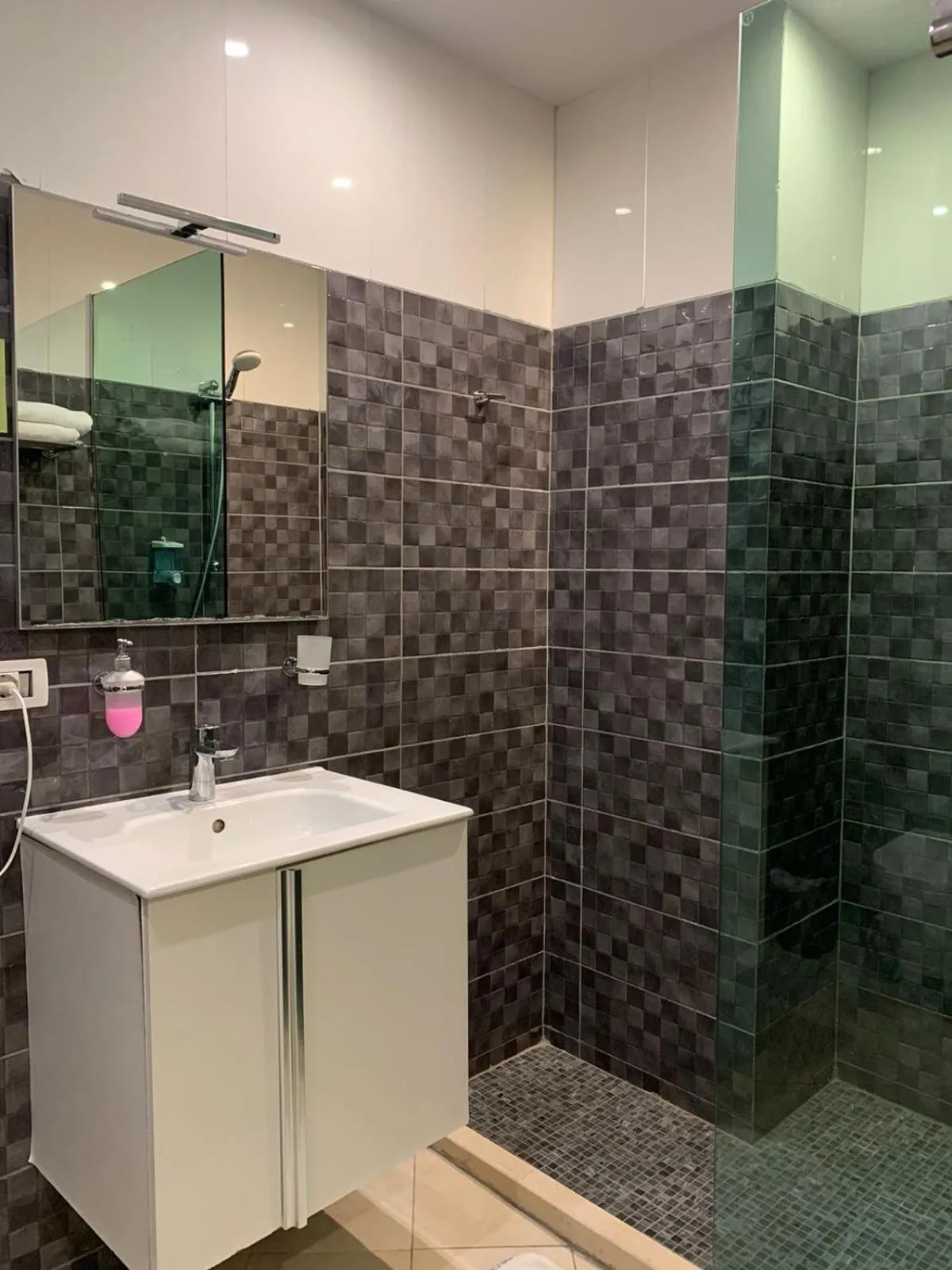 Bathroom in Albanian Star Hotel