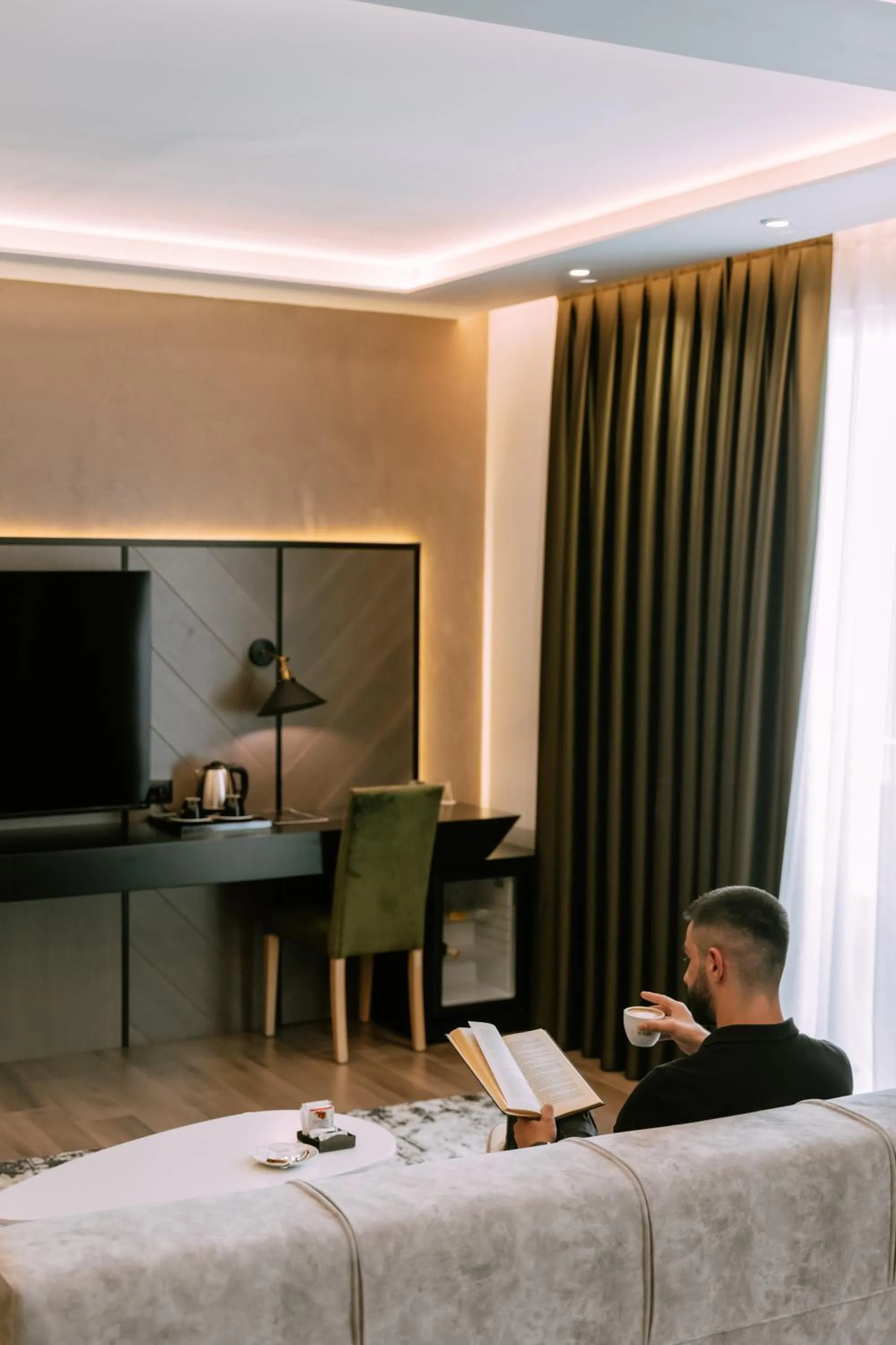 Seating area, Bed in Albanian Star Hotel