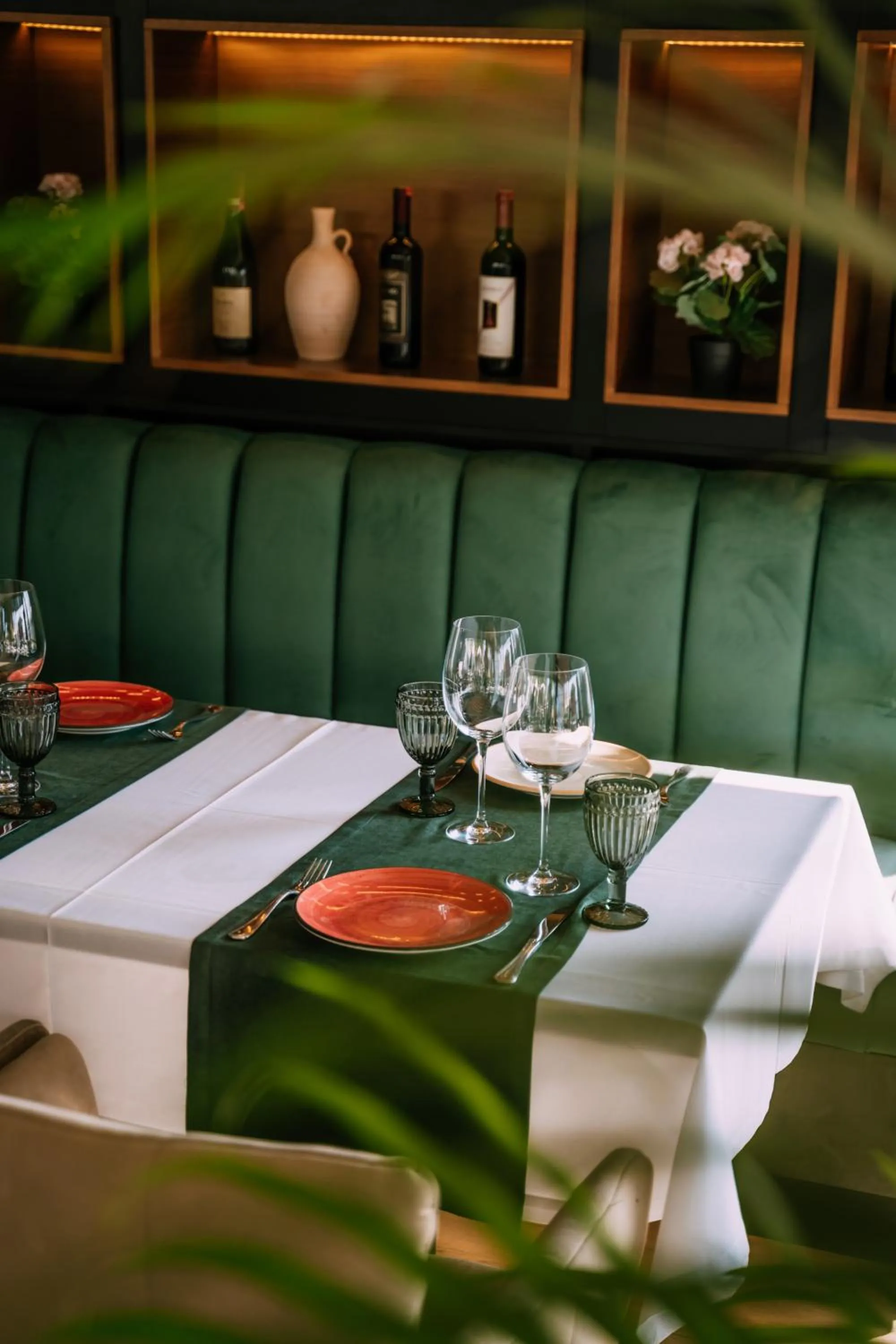 Restaurant/places to eat in Albanian Star Hotel