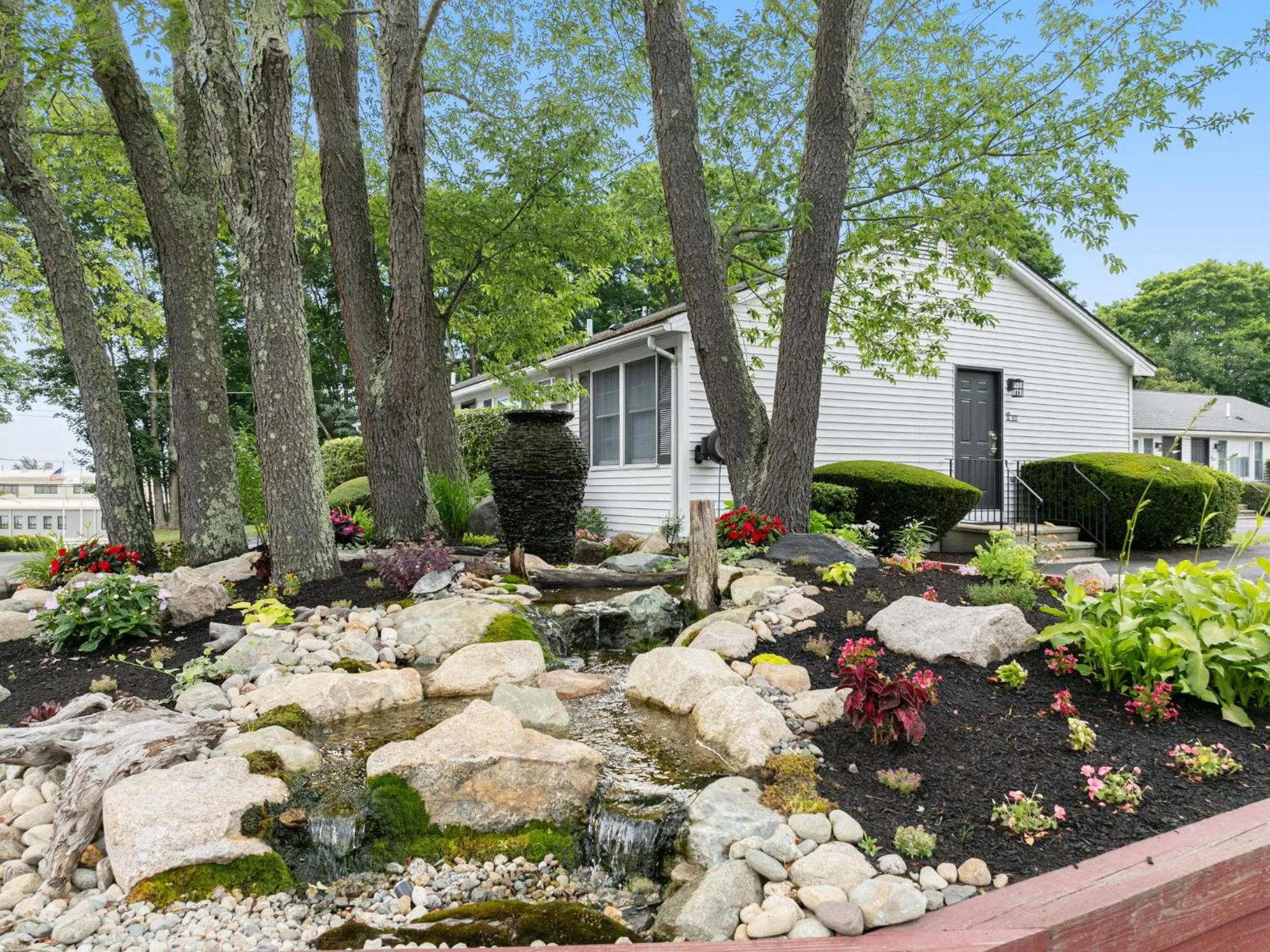 Garden in Founder's Brook Motel and Suites