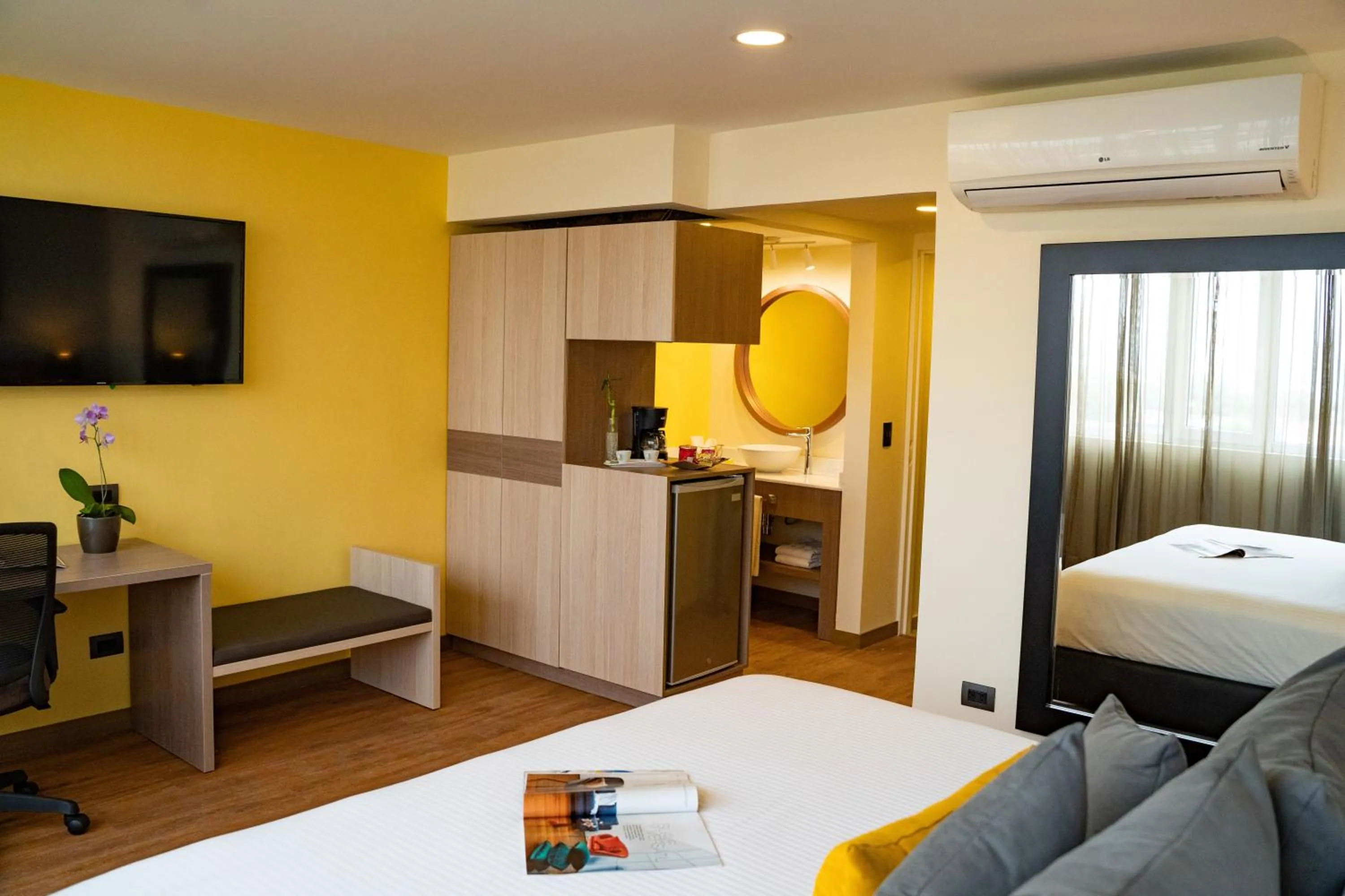 TV and multimedia, Bed in Hotel Casino Internacional