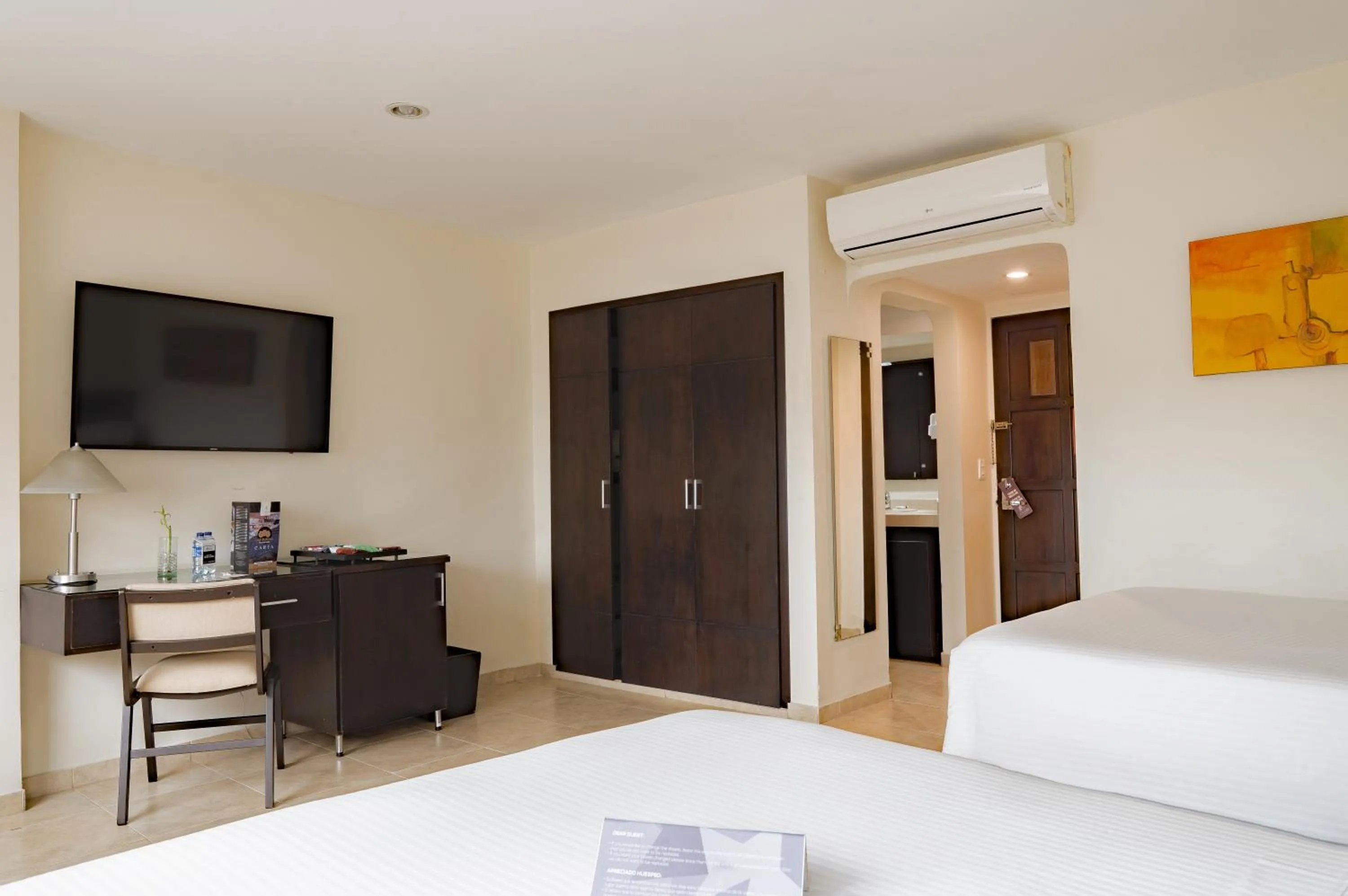 Bed in Hotel Casino Internacional