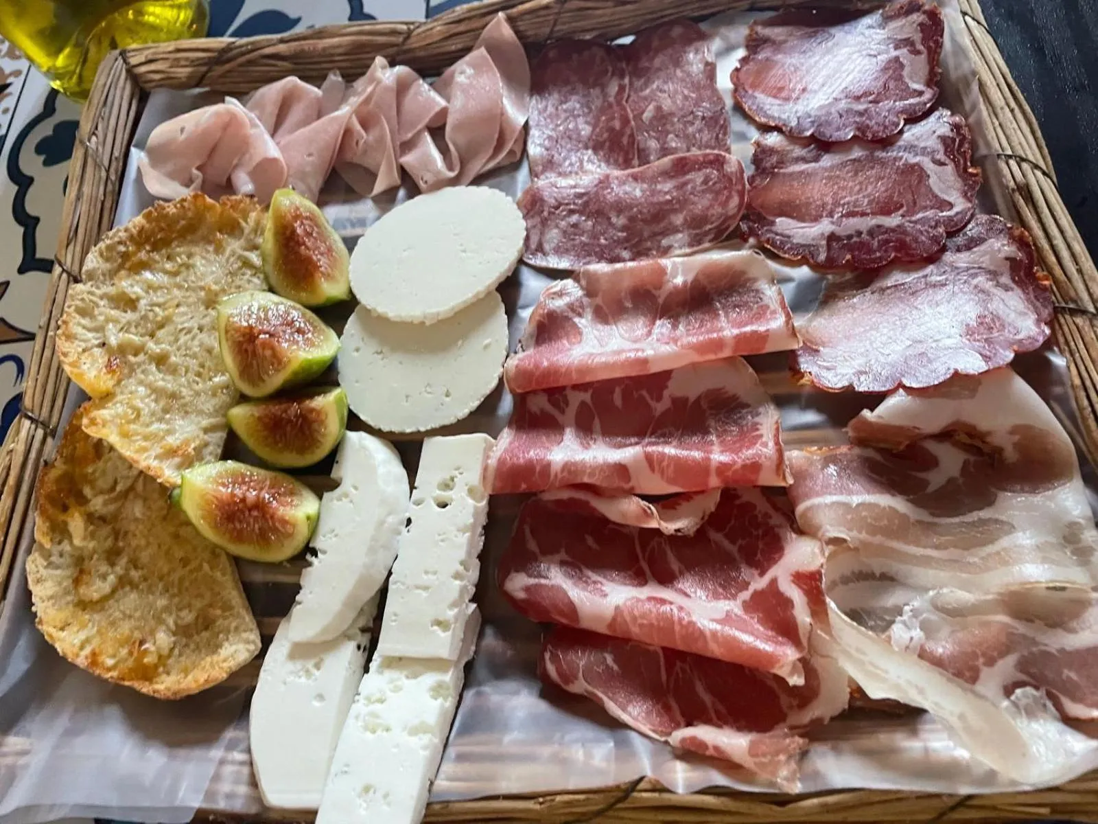 Food and drinks in Palazzo del Baglivo Cilento Hotel & Spa