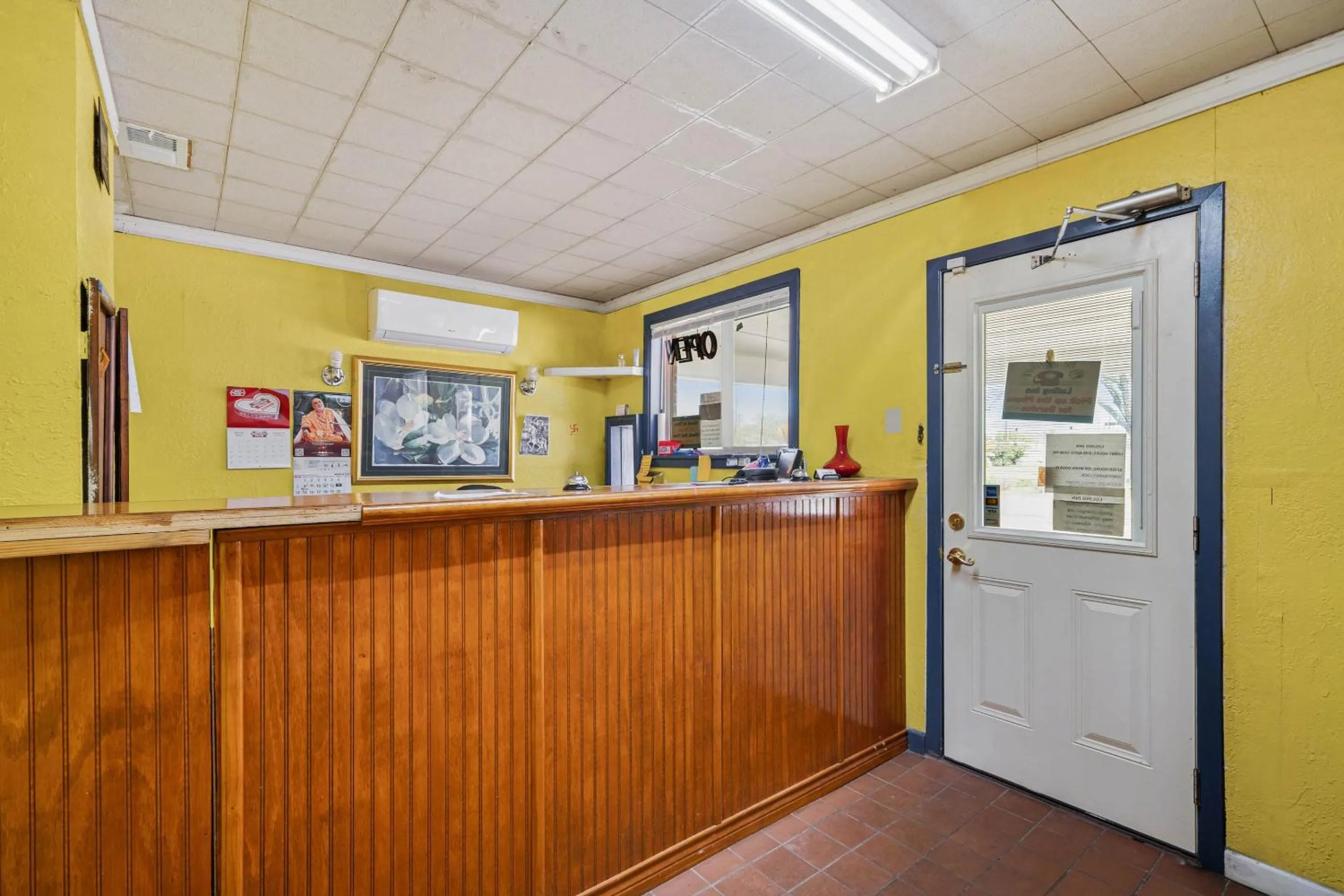 Lobby or reception in OYO Hotel Luling TX Downtown I-10/US-90