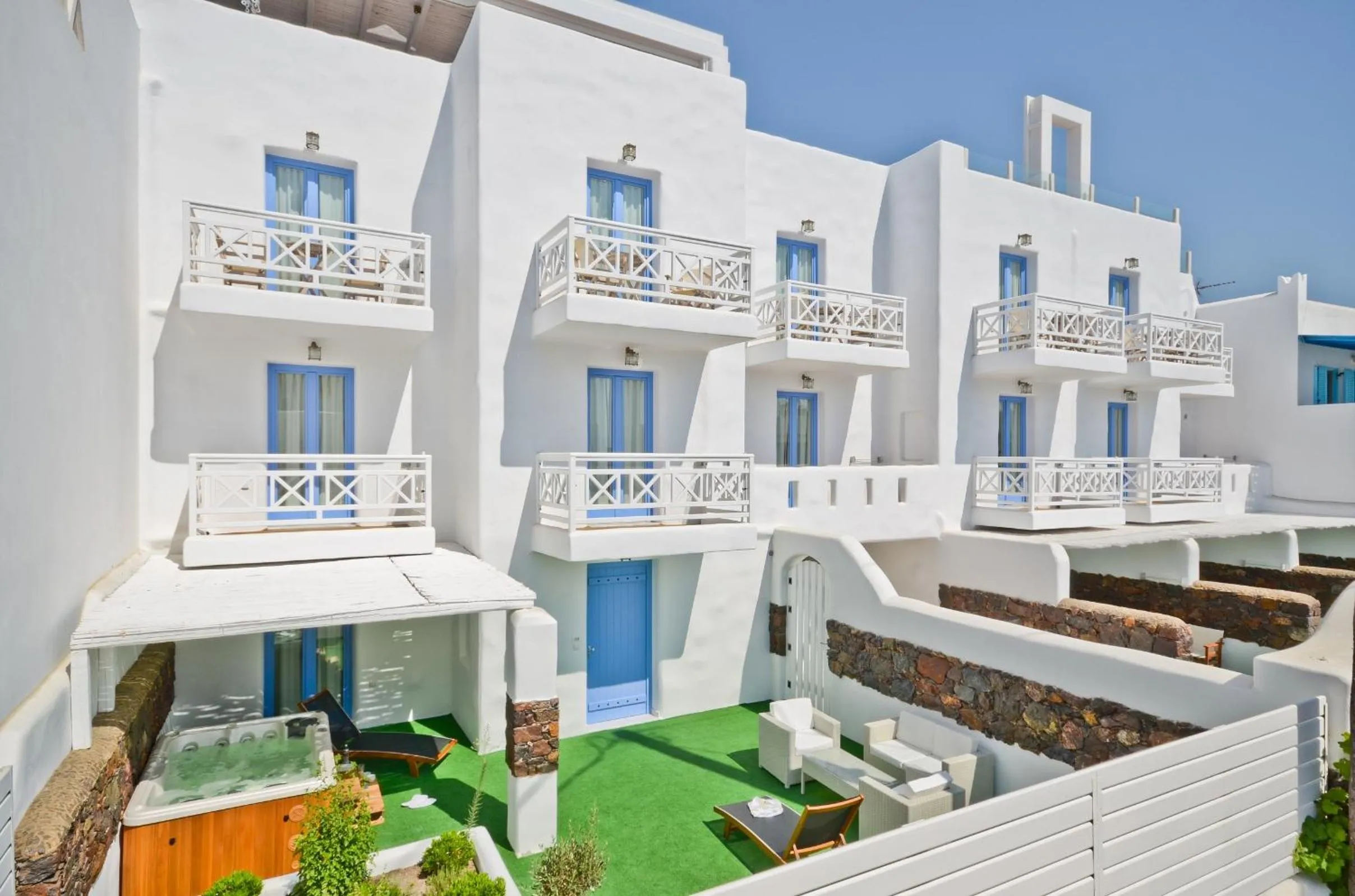 Facade/entrance in Naxos Island Hotel