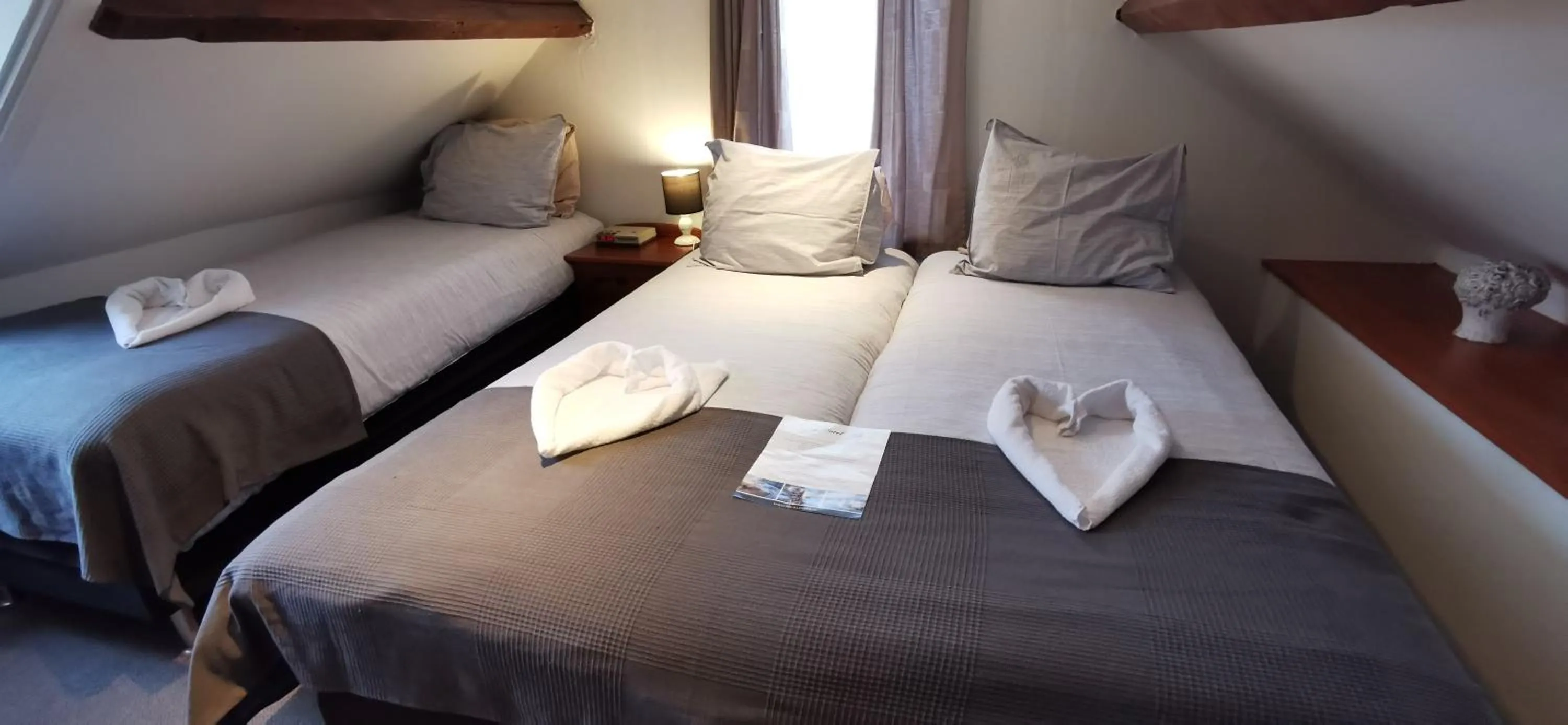 Photo of the whole room, Bed in Hotel Heere