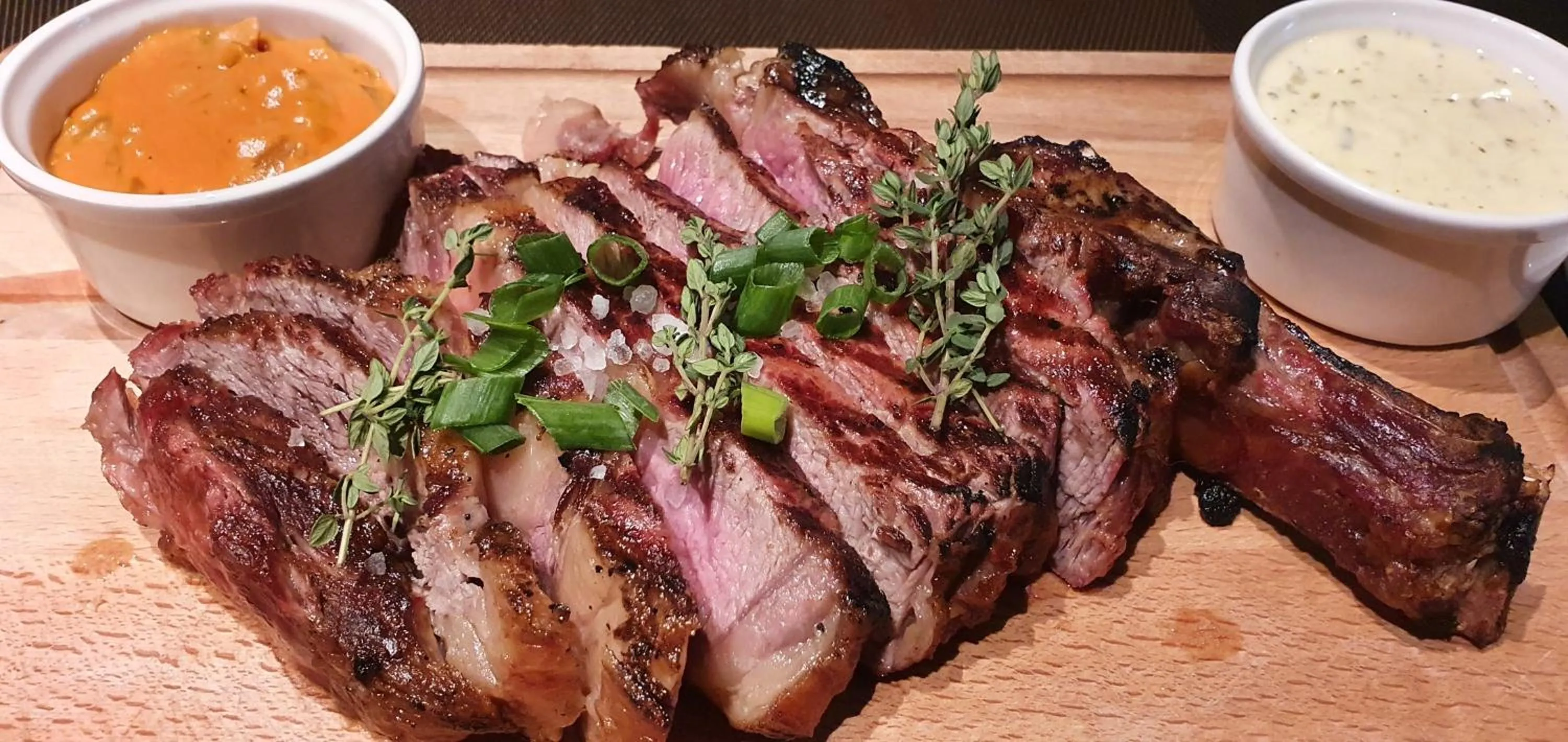 Food and drinks in Hotel Heere