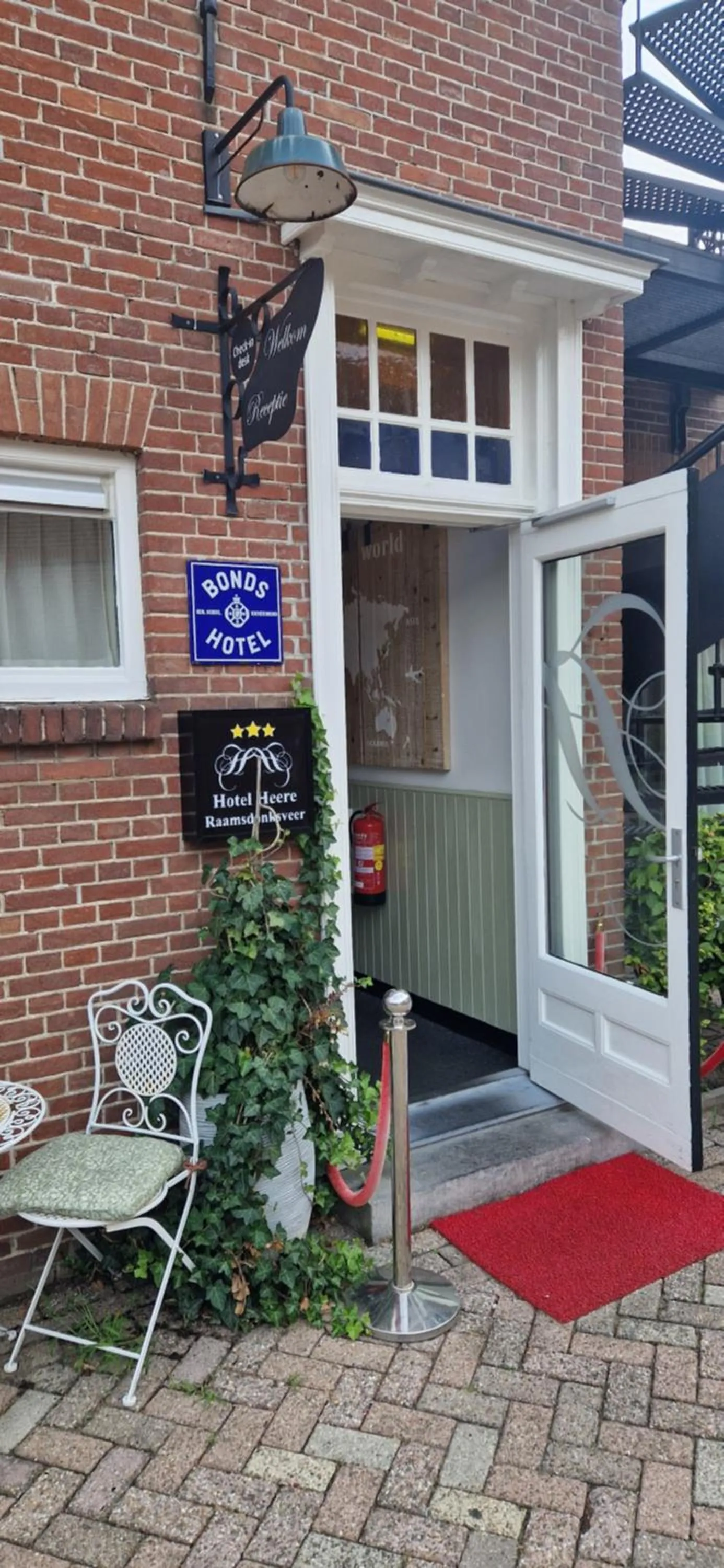 Property building in Hotel Heere