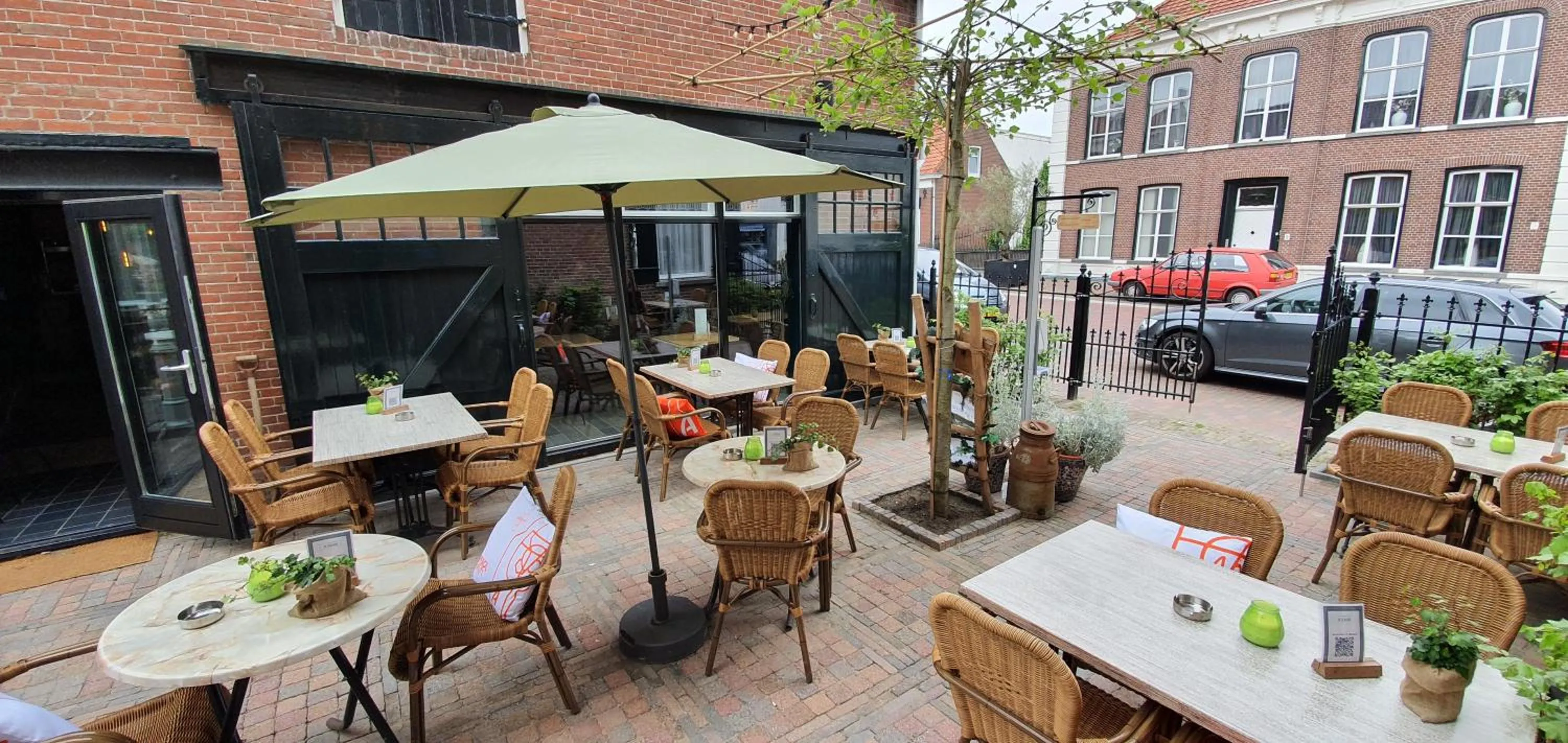 Patio in Hotel Heere