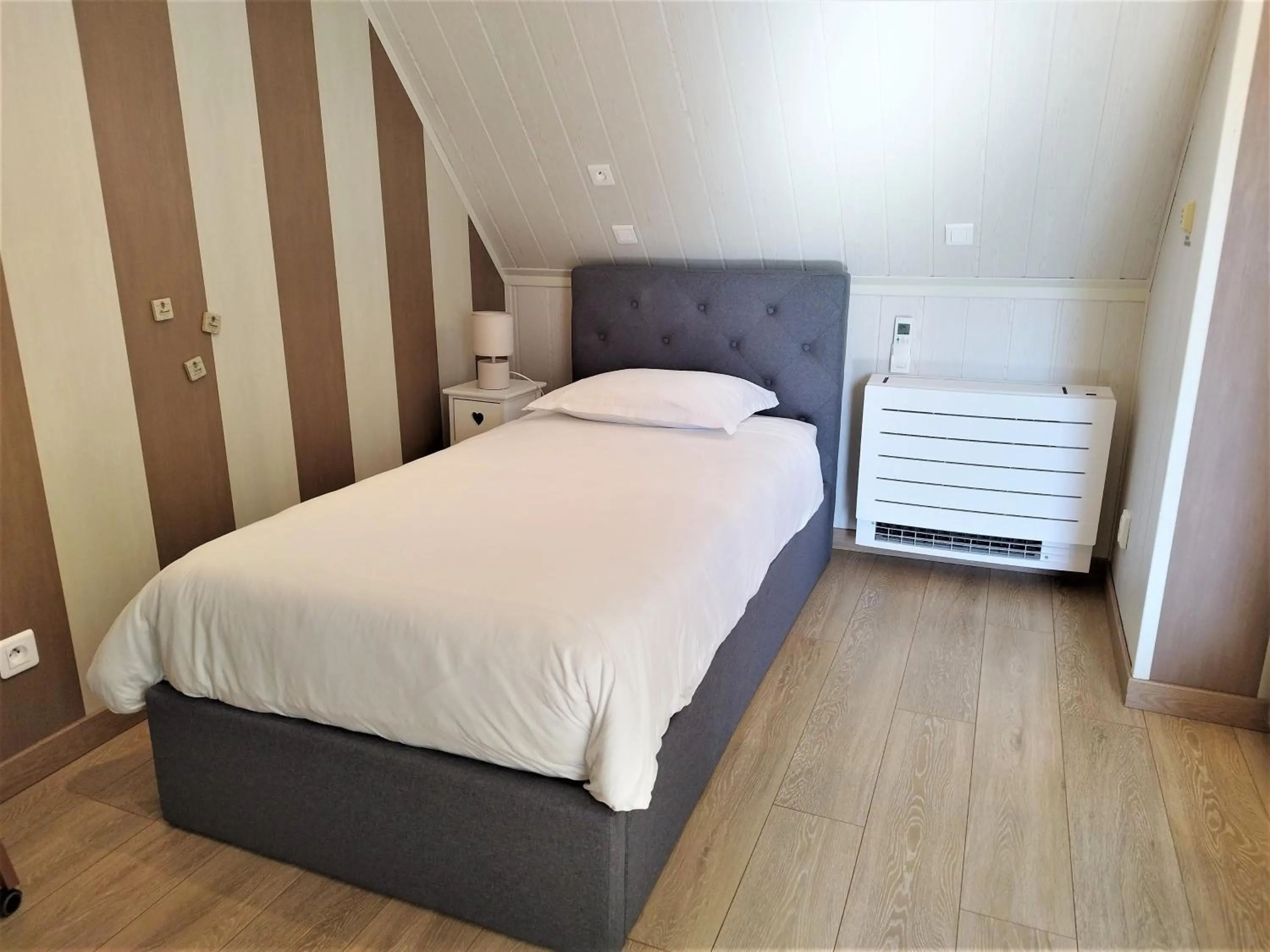 Bed in Les Grands Crus - gîte "Meursault"