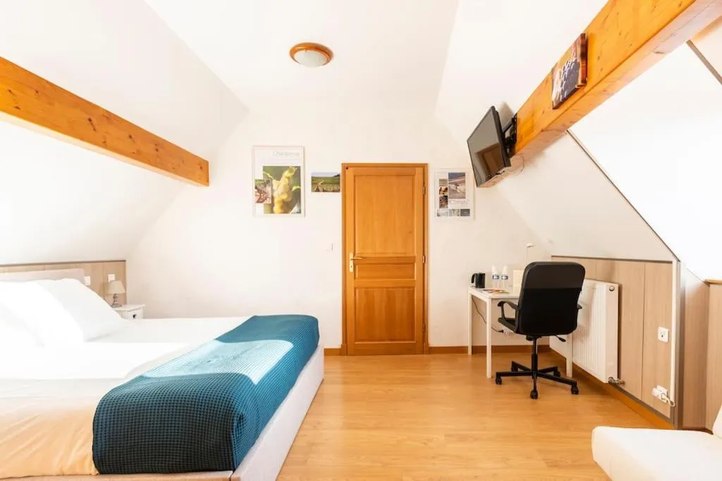 Bed in Les Grands Crus - gîte "Meursault"