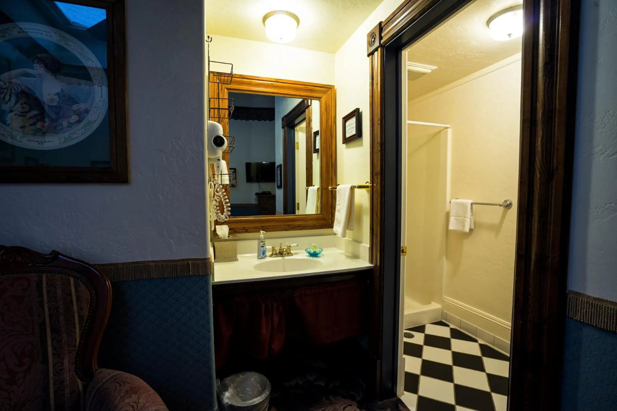 Bathroom in Red Garter Inn