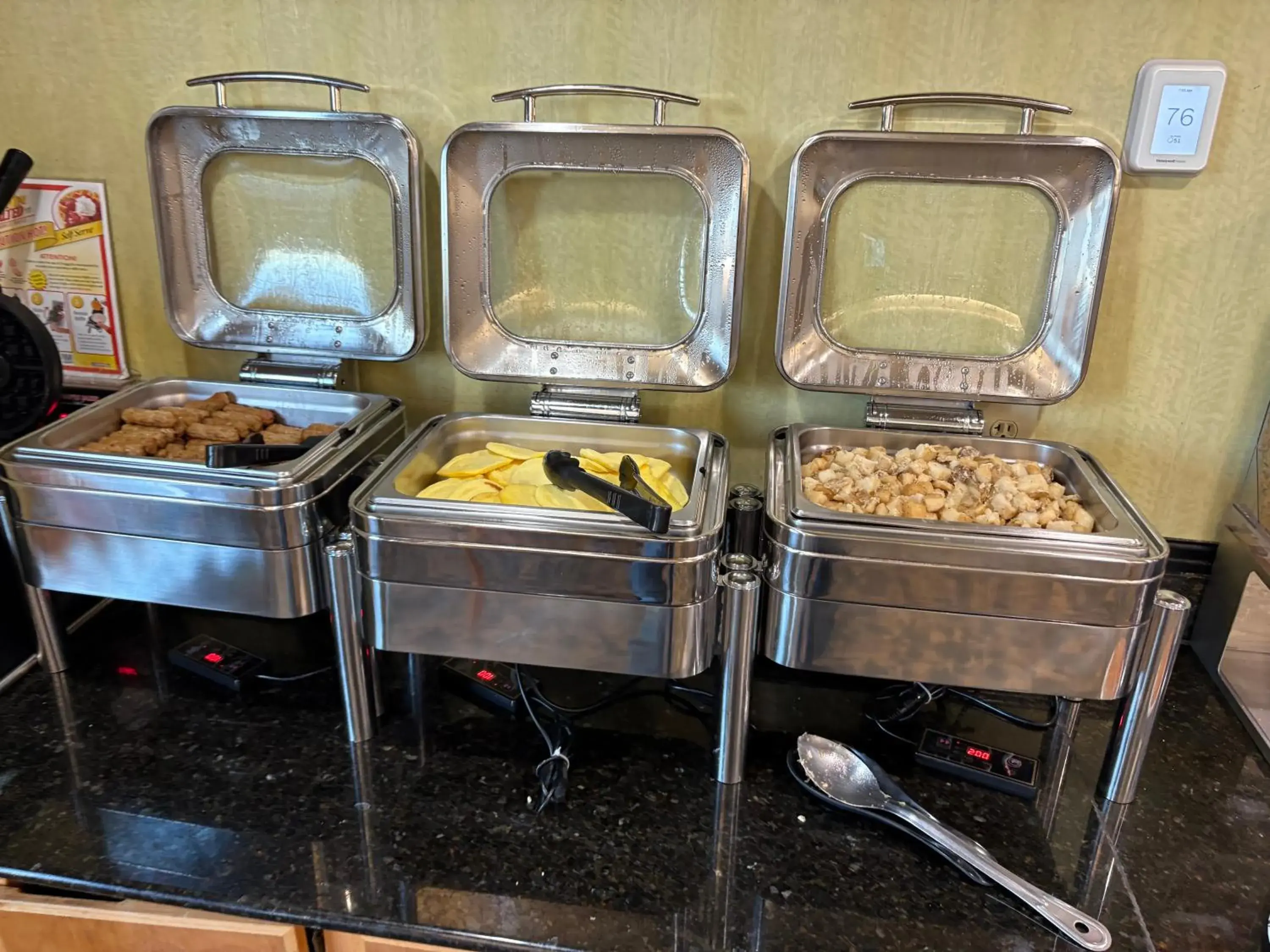 Breakfast in Best Western Plus Glen Allen Inn Breakfast in Best Western Plus Glen Allen Inn