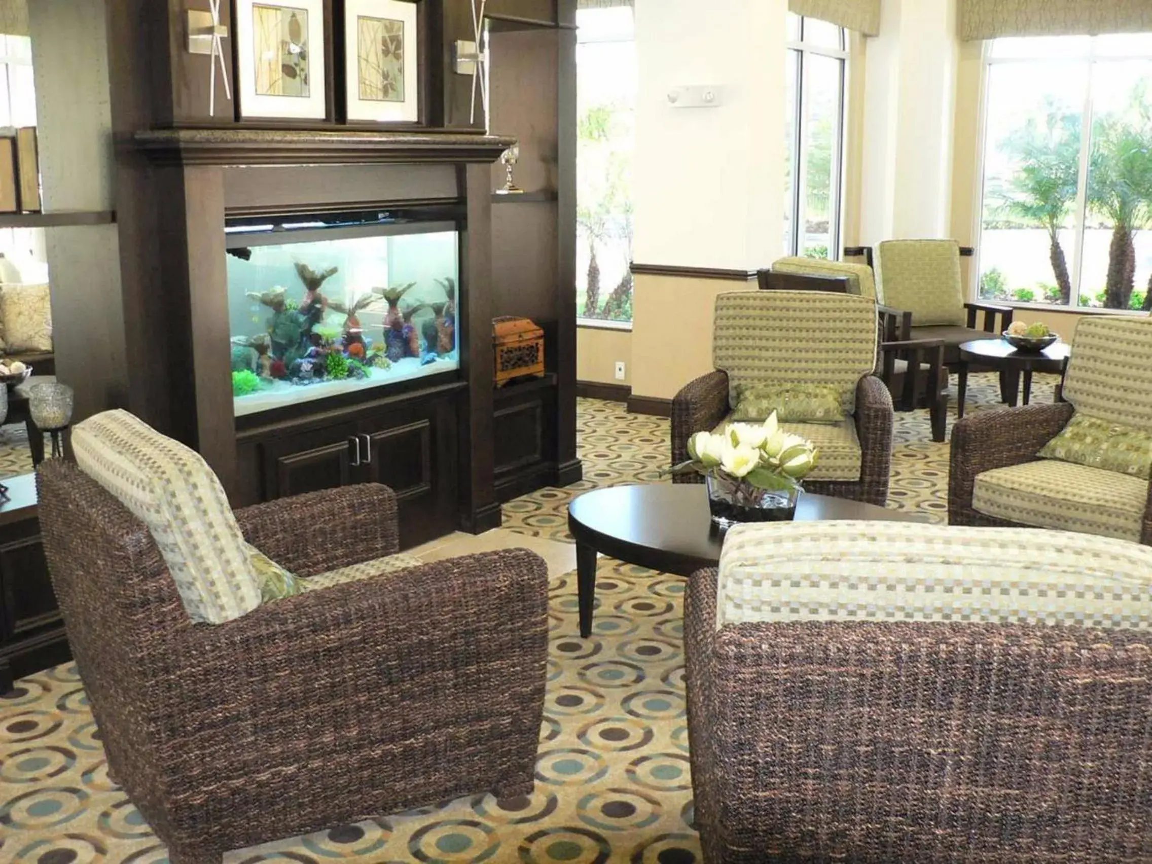 Communal lounge/ TV room, Lounge/Bar in Hilton Garden Inn Lakeland