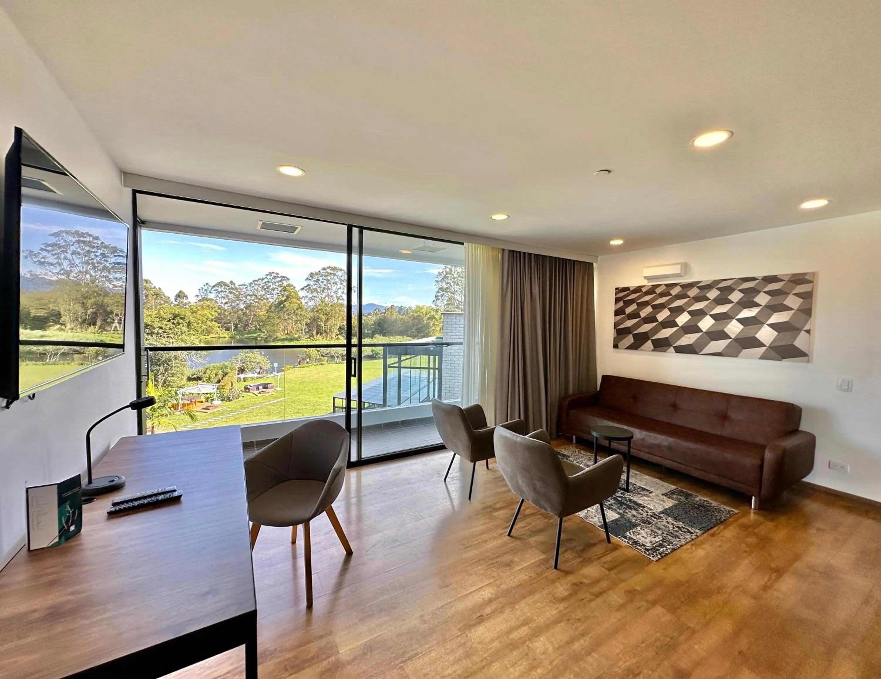 Seating area in Hotel Lagoon