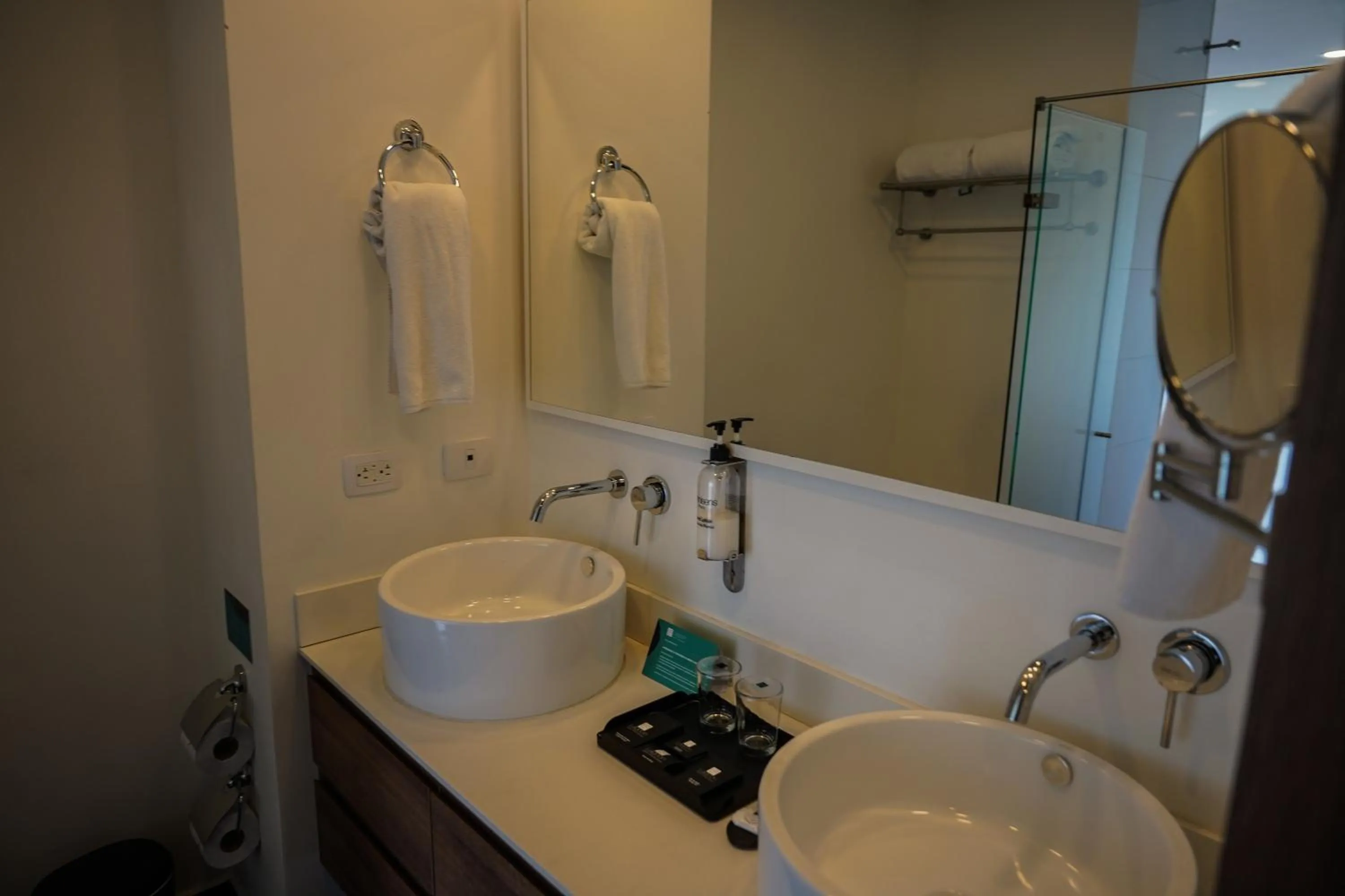 Bathroom in Hotel Lagoon