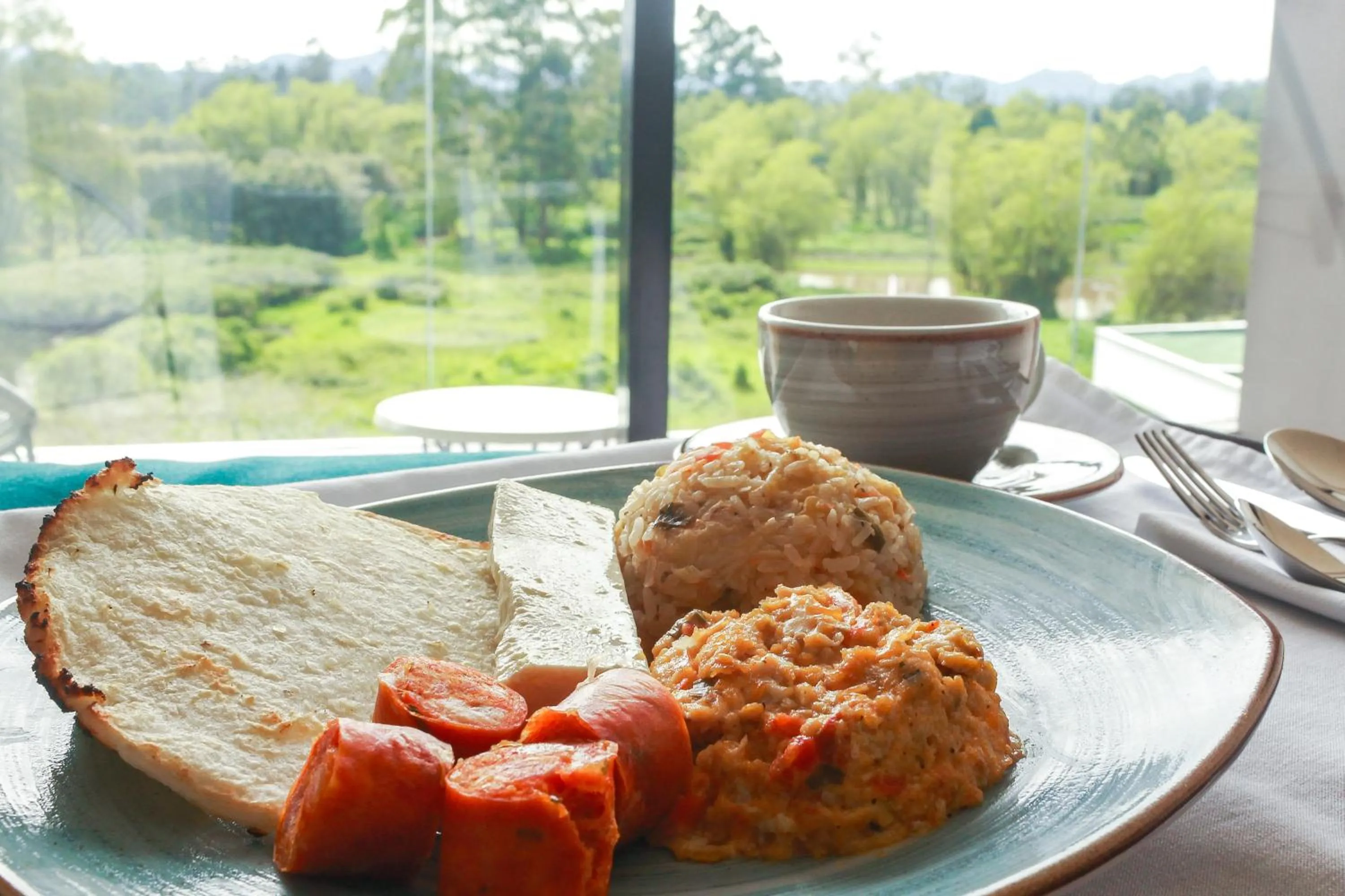 Breakfast in Hotel Lagoon
