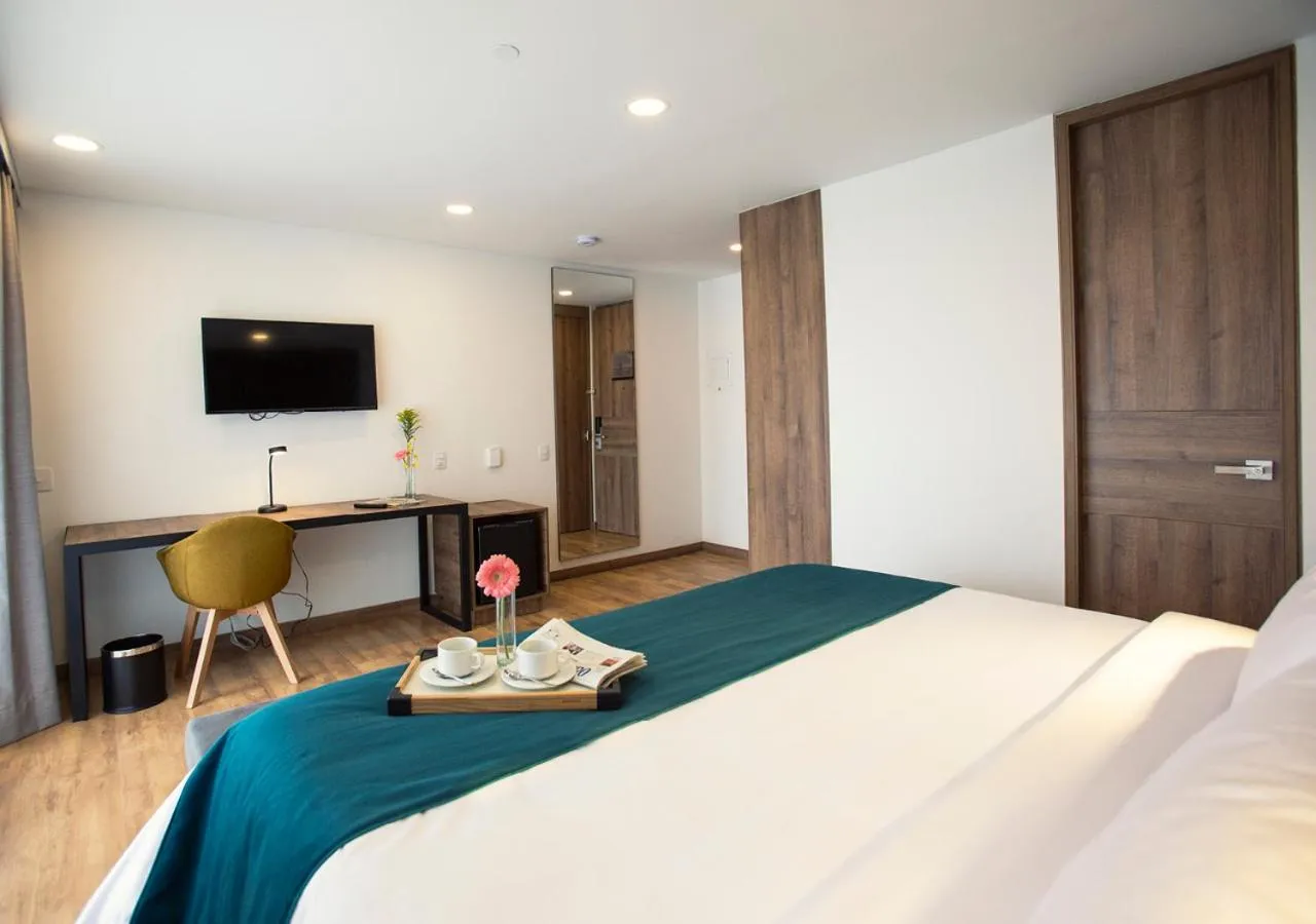 Photo of the whole room, Bed in Hotel Lagoon