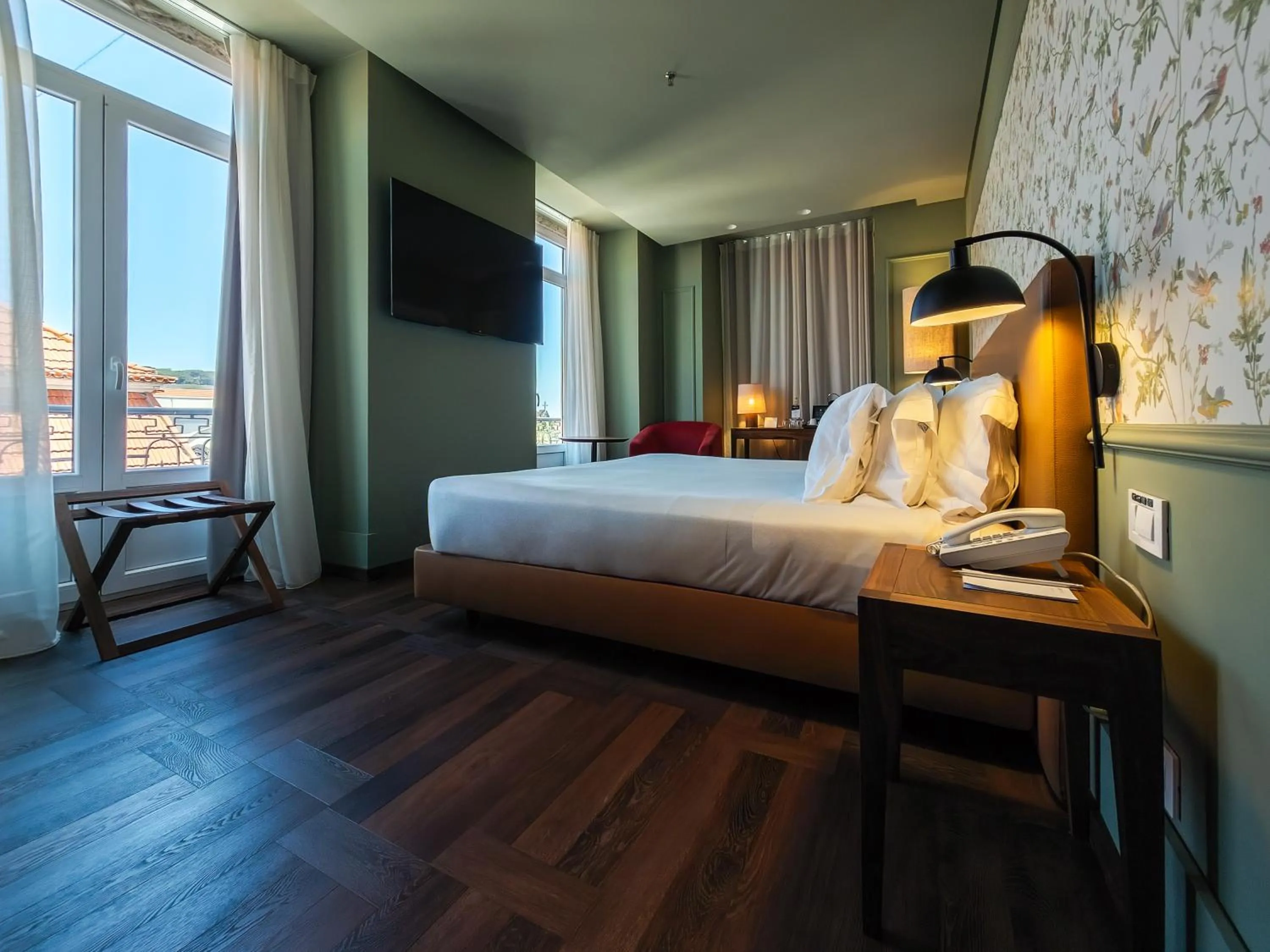 Bed in Lisboa Carmo Hotel