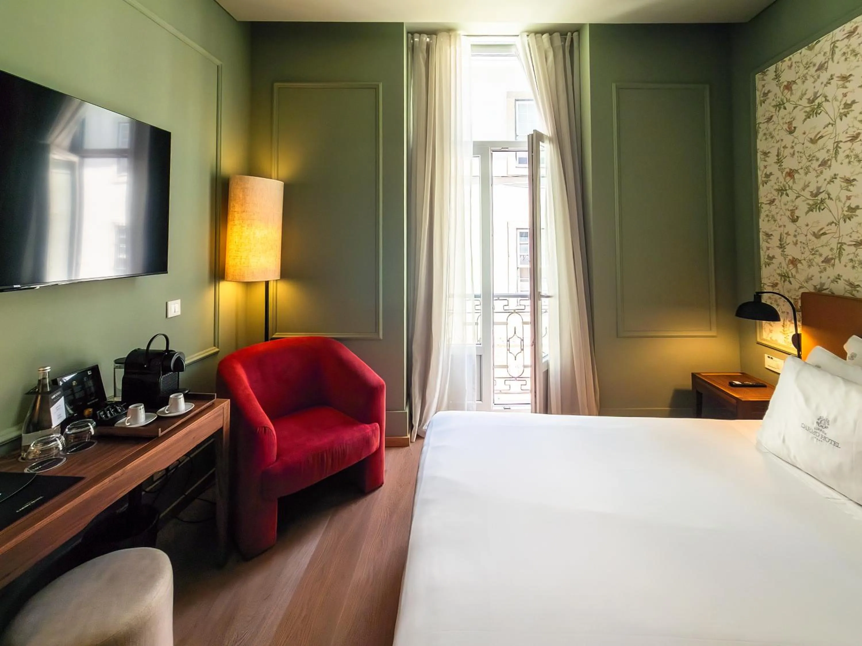 Bed in Lisboa Carmo Hotel