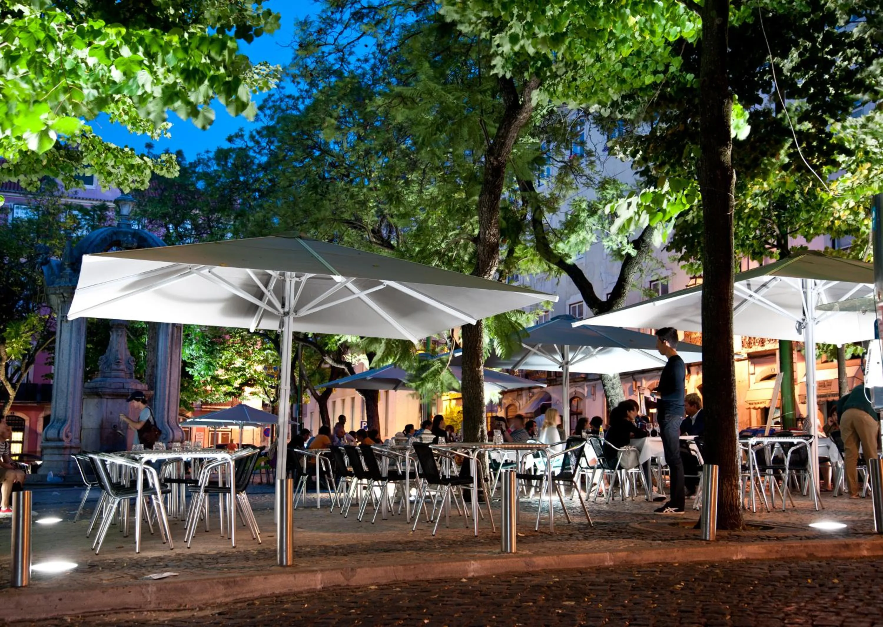 Restaurant/places to eat in Lisboa Carmo Hotel