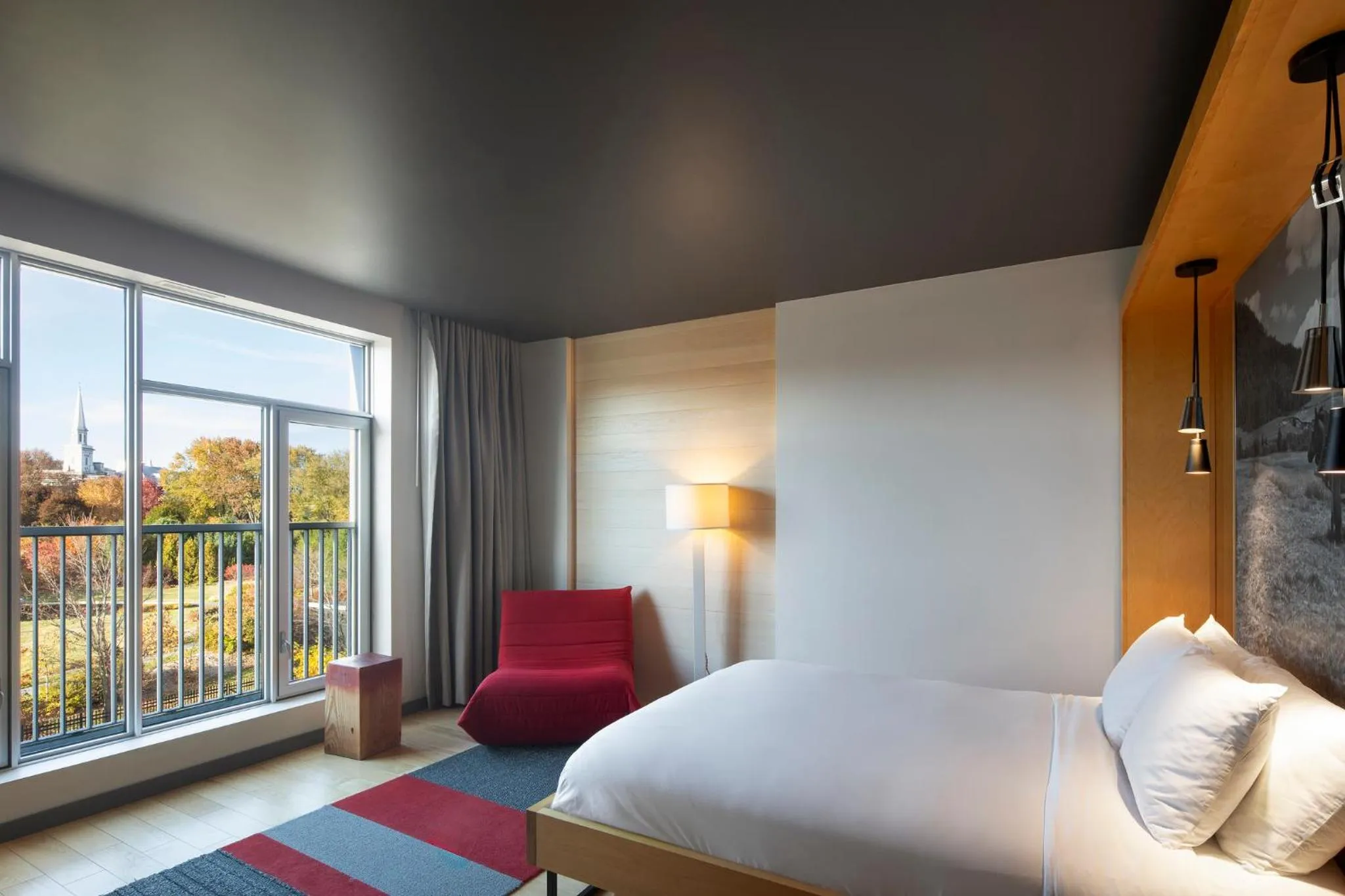 Bed in Hôtel & Spa Le Germain Charlevoix