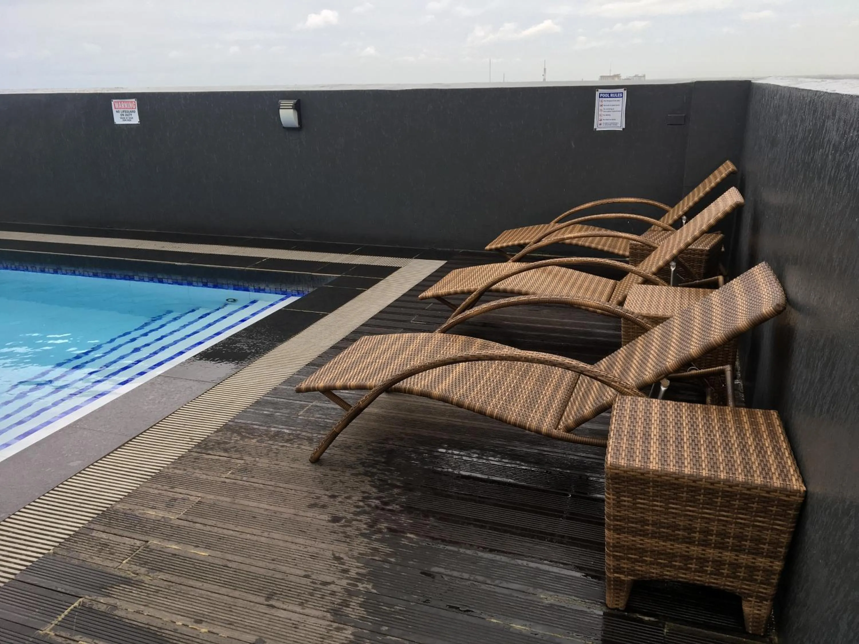 Swimming pool in Cityscape Residences 1102