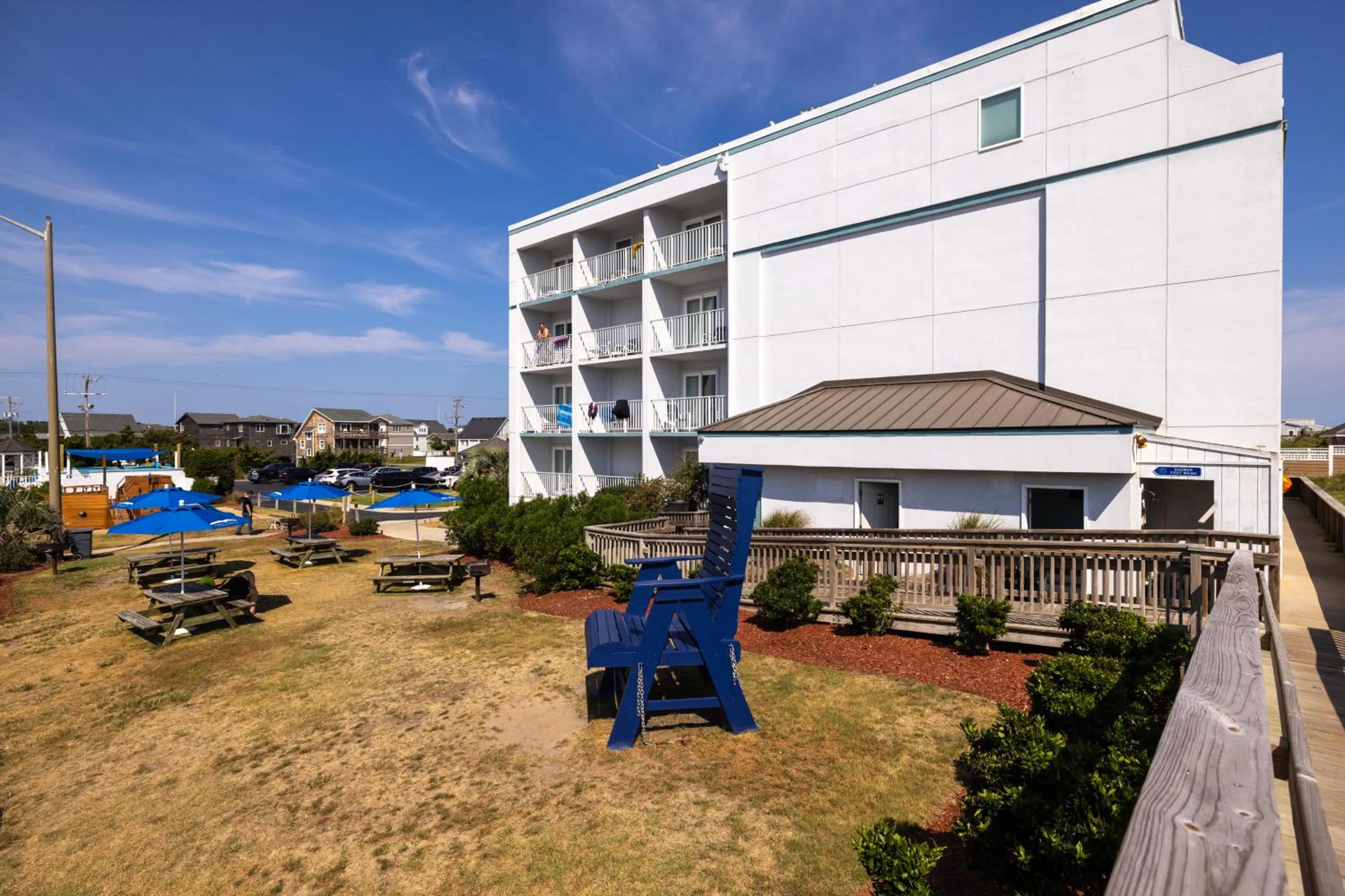 BBQ facilities in John Yancey Oceanfront Inn