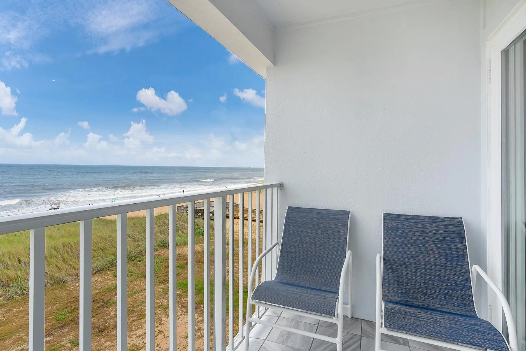 Sea view in John Yancey Oceanfront Inn