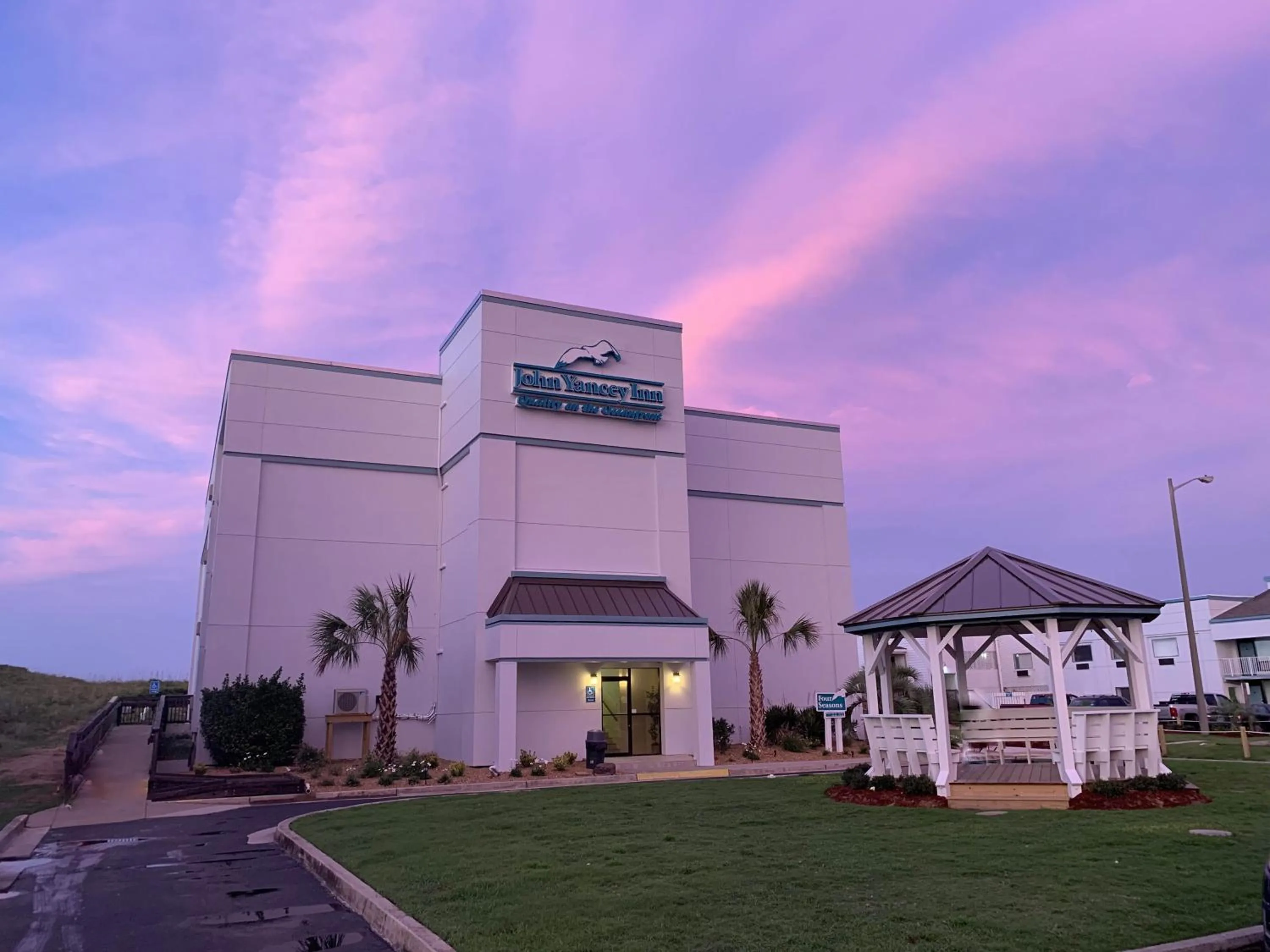 Sunset in John Yancey Oceanfront Inn
