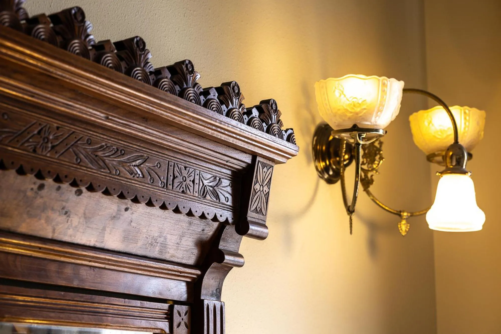 Decorative detail in Historic Plaza Hotel