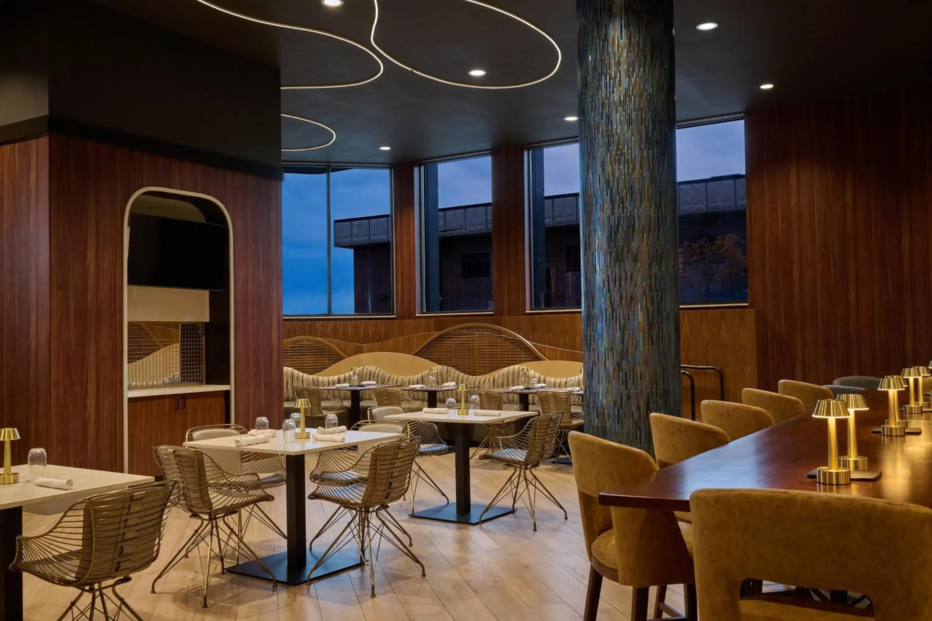 Restaurant/places to eat in Hilton Anchorage Restaurant/places to eat in Hilton Anchorage