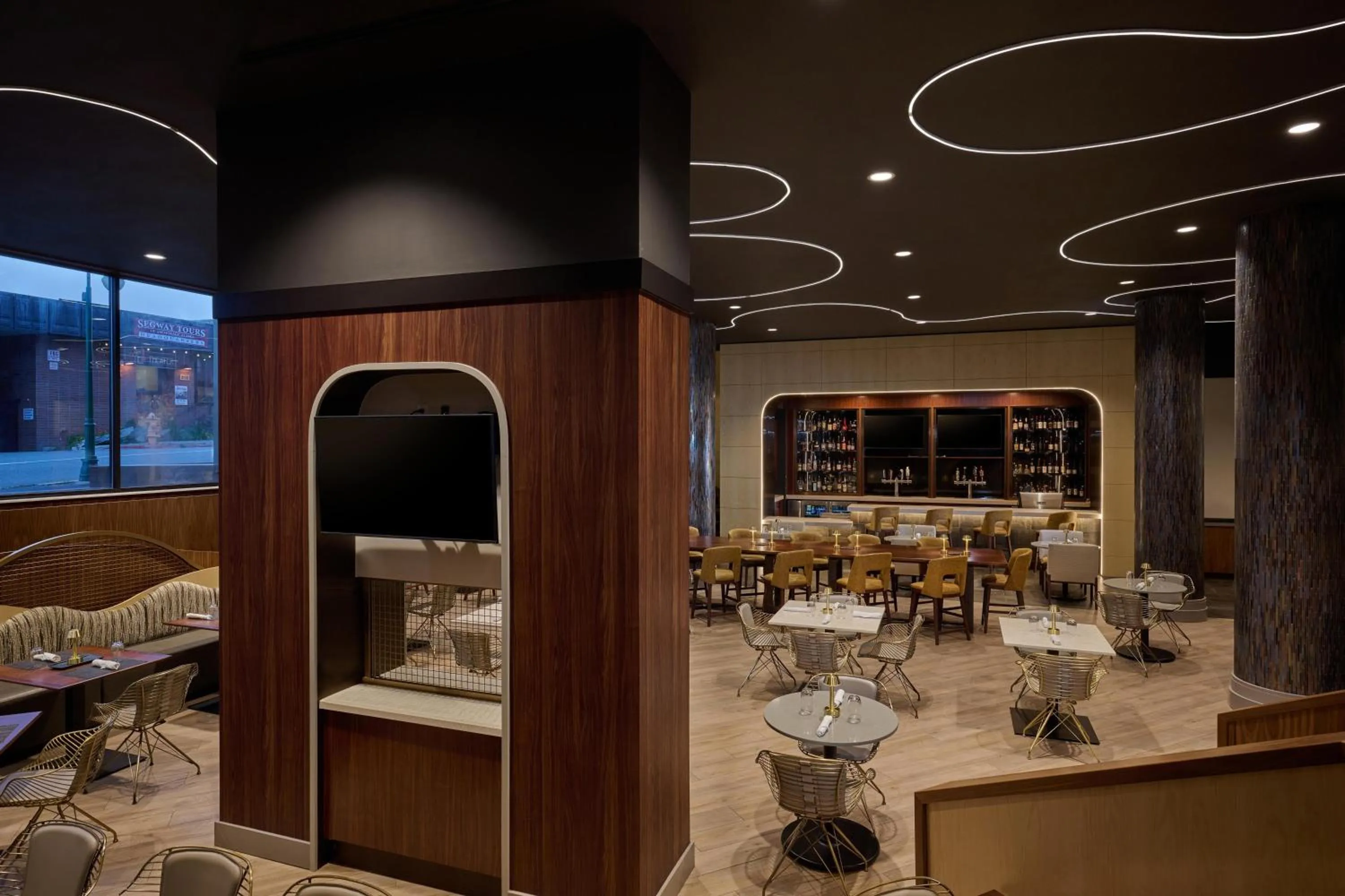 Restaurant/places to eat in Hilton Anchorage