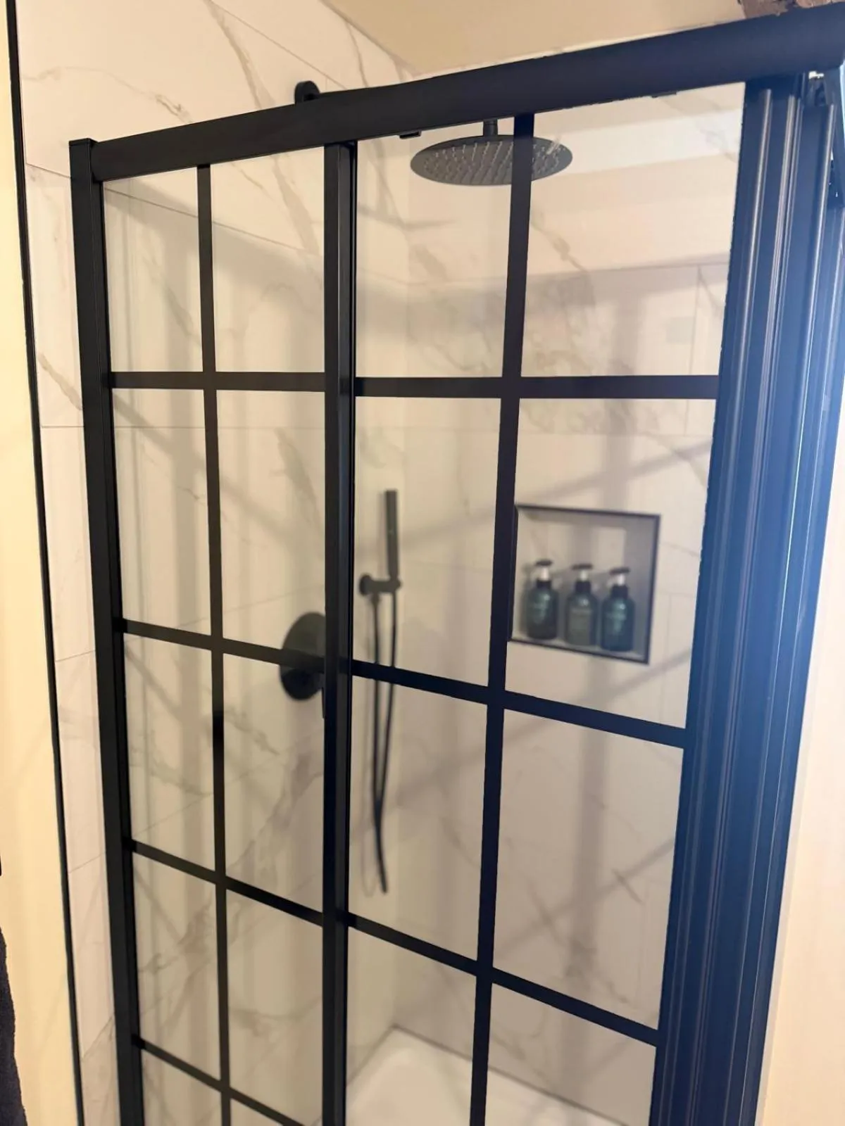 Shower in Nakiska Bear Ranch