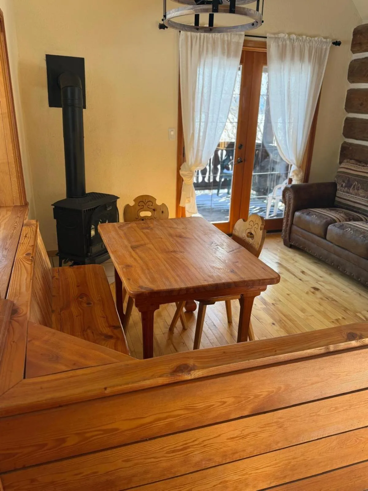 Living room in Nakiska Bear Ranch