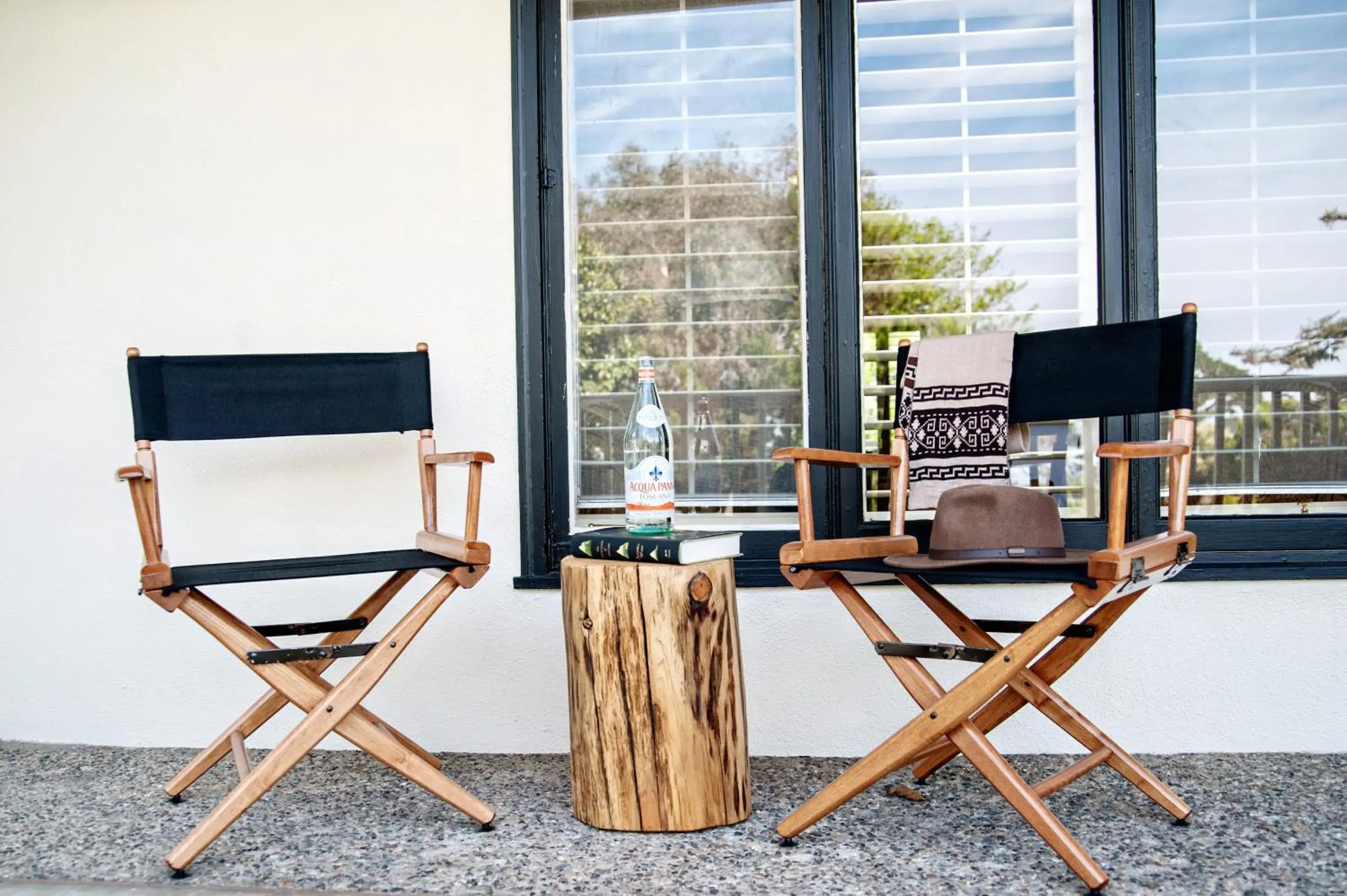 Fireplace Classic King in Hotel Carmel Fireplace Classic King in Hotel Carmel