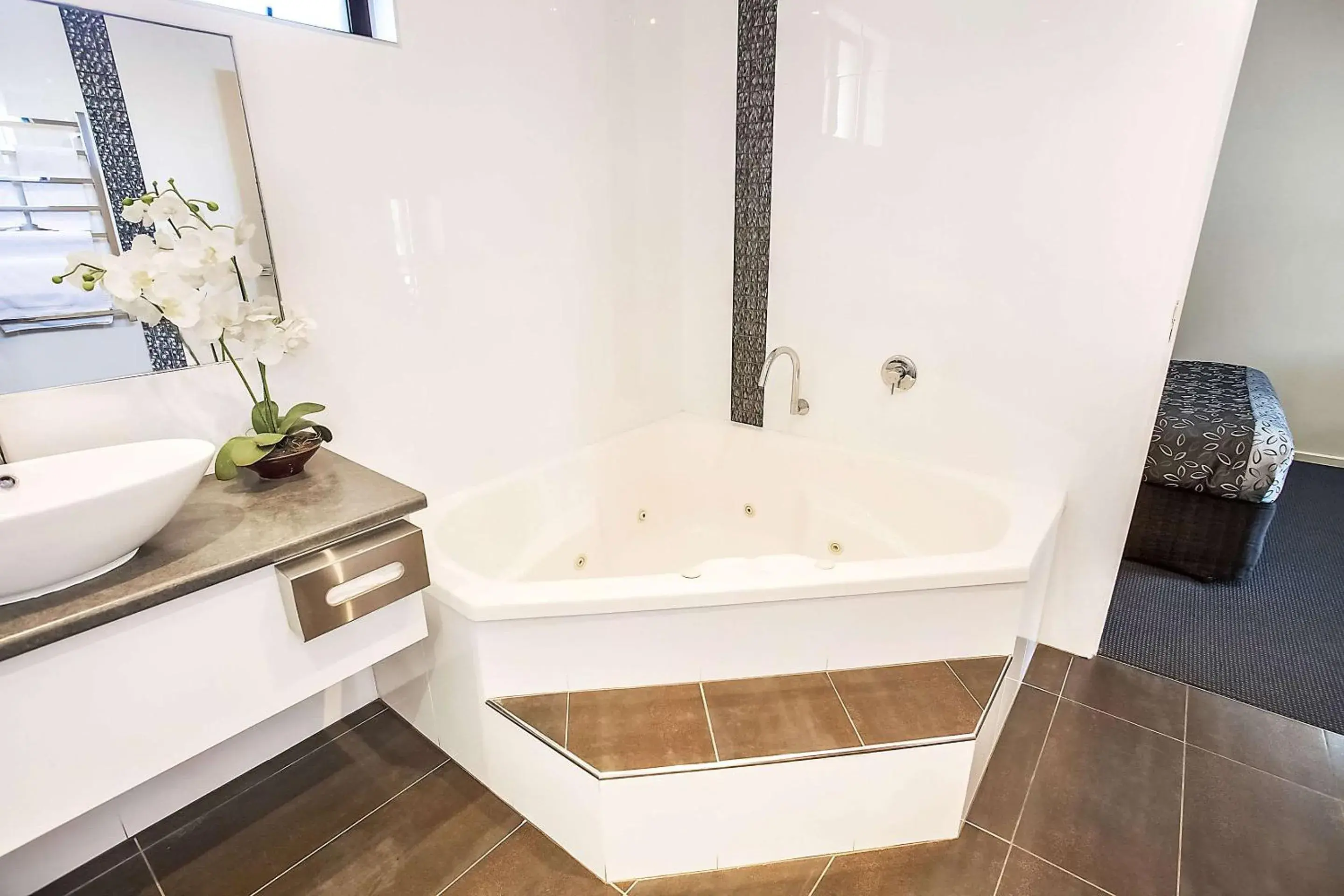 Bedroom in Comfort Inn May Park Bedroom in Comfort Inn May Park