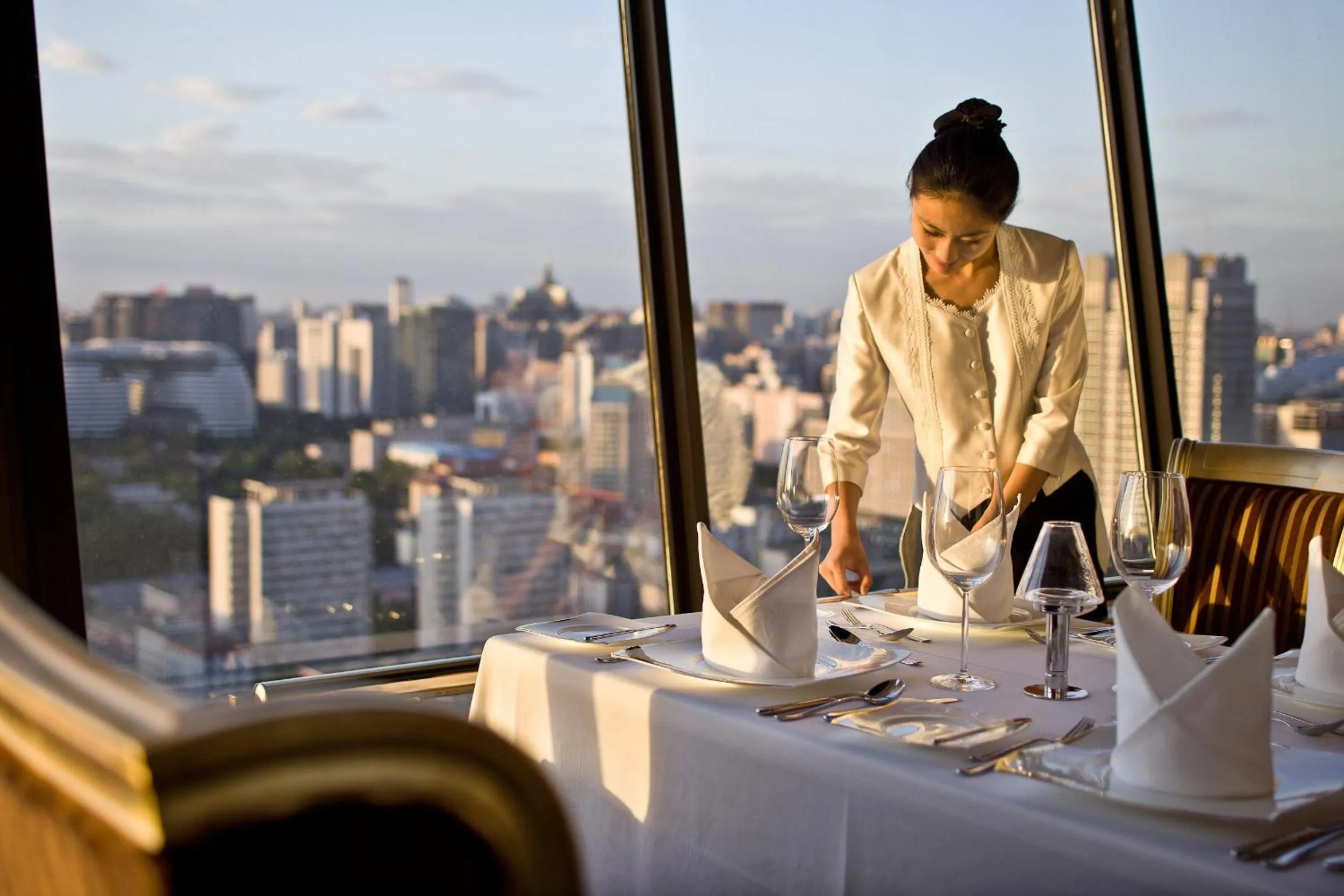 Restaurant/places to eat in Beijing International Hotel