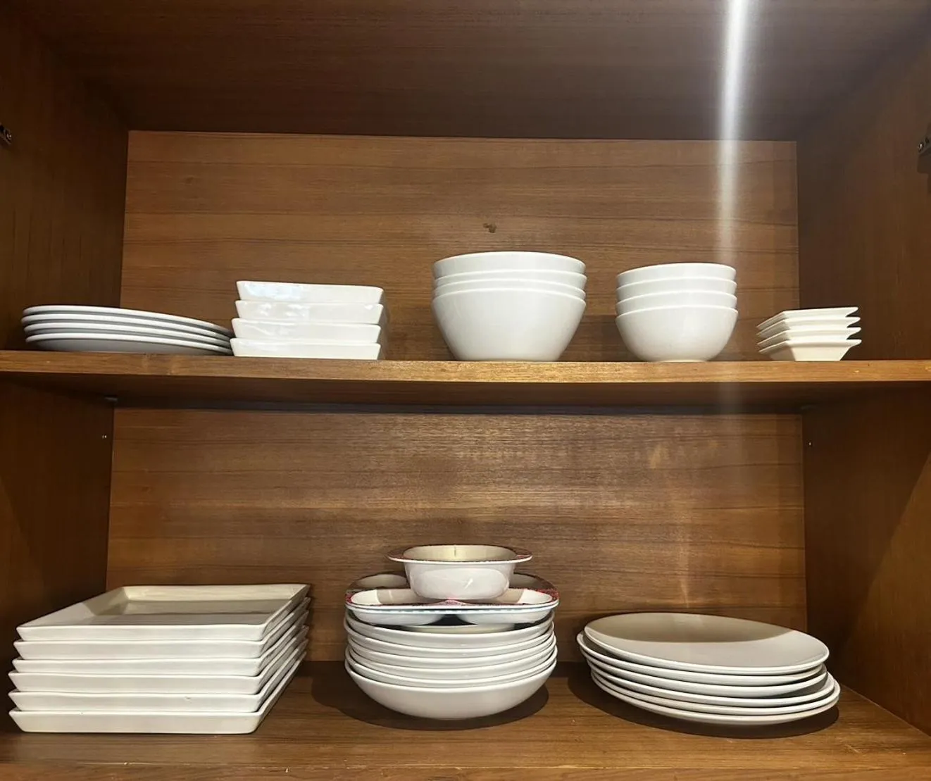 Kitchen or kitchenette in The Kiri Villas Resort