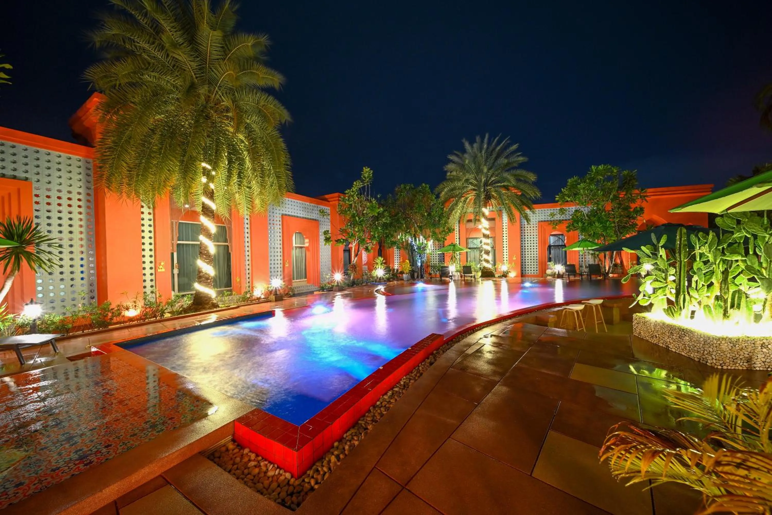 Night in The Kiri Villas Resort