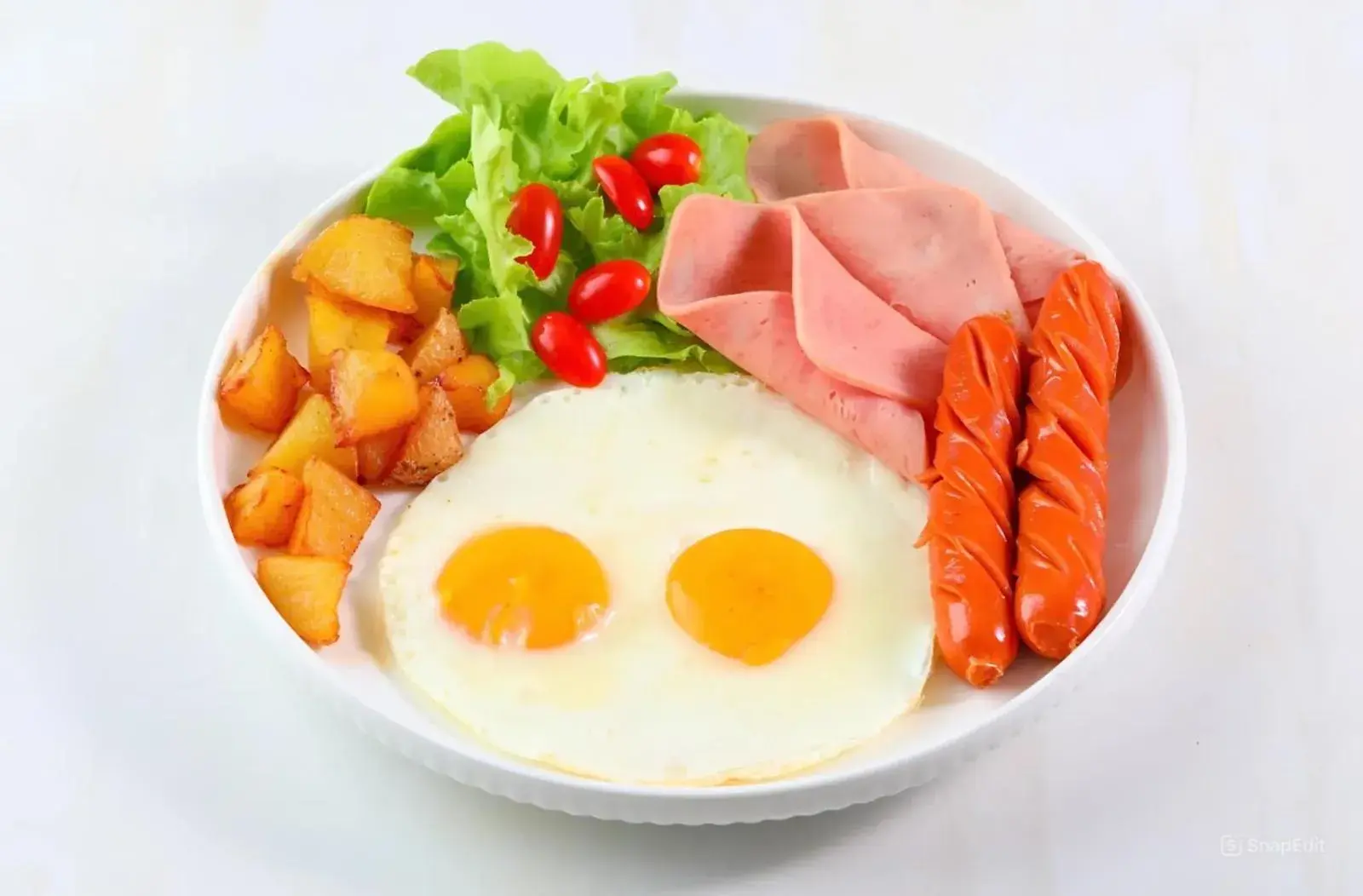 Food and drinks in The Kiri Villas Resort Food and drinks in The Kiri Villas Resort