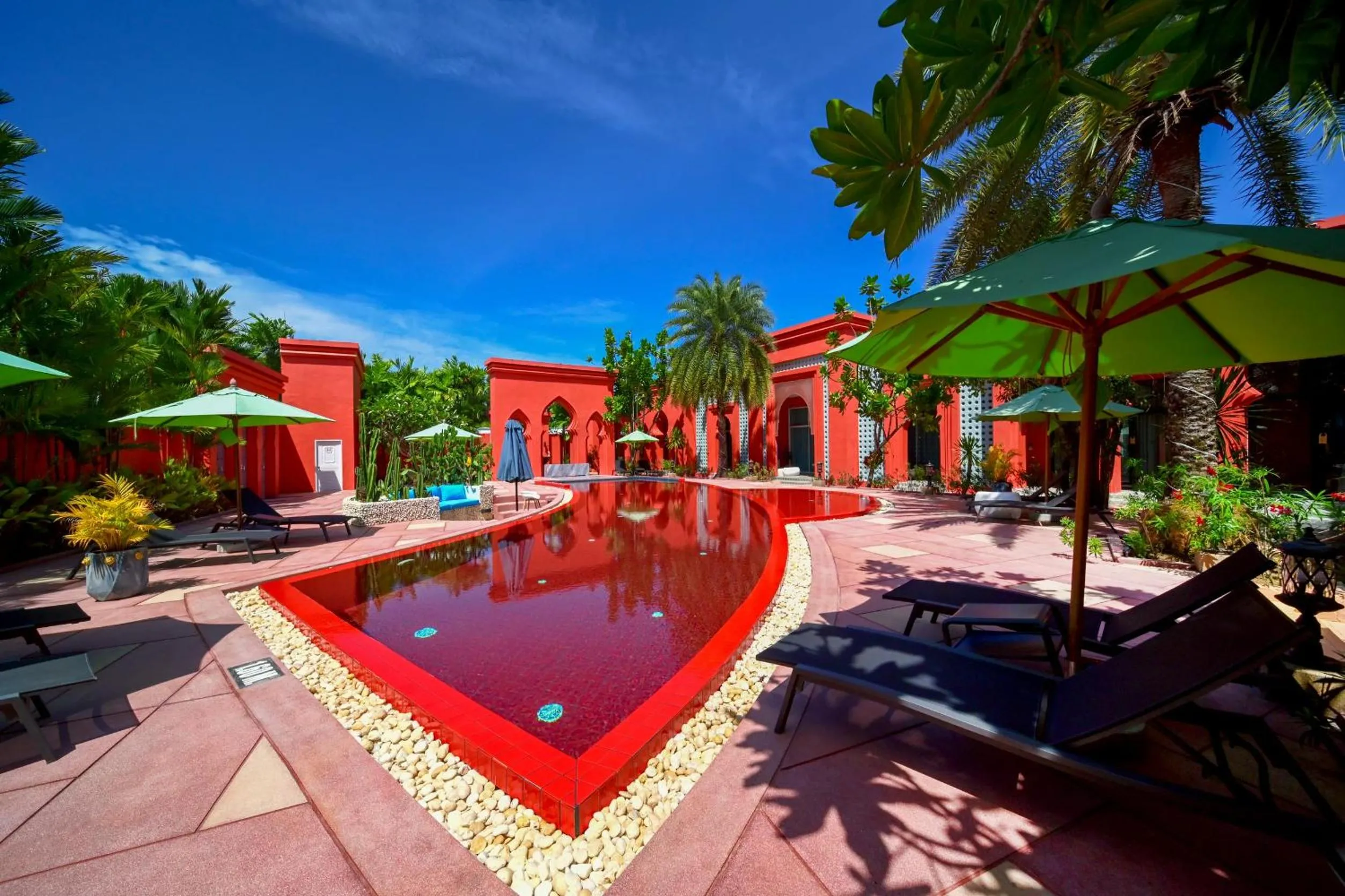 Swimming pool in The Kiri Villas Resort