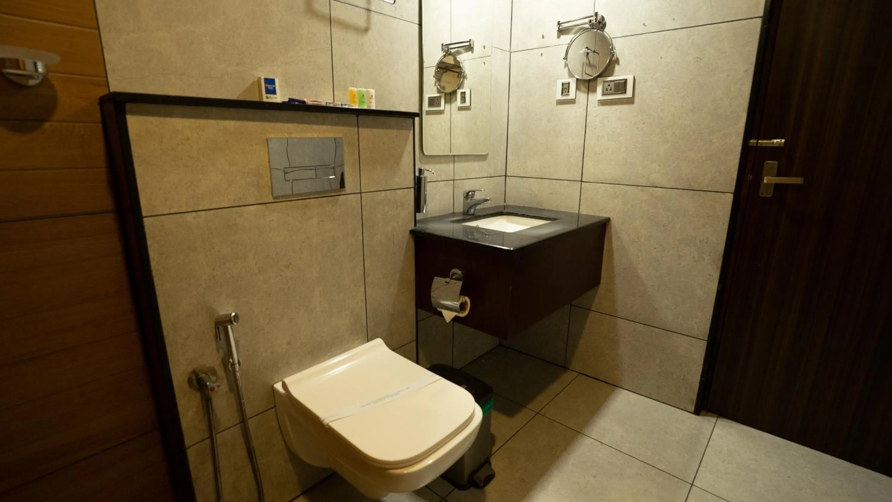 Bathroom in HillView Munnar