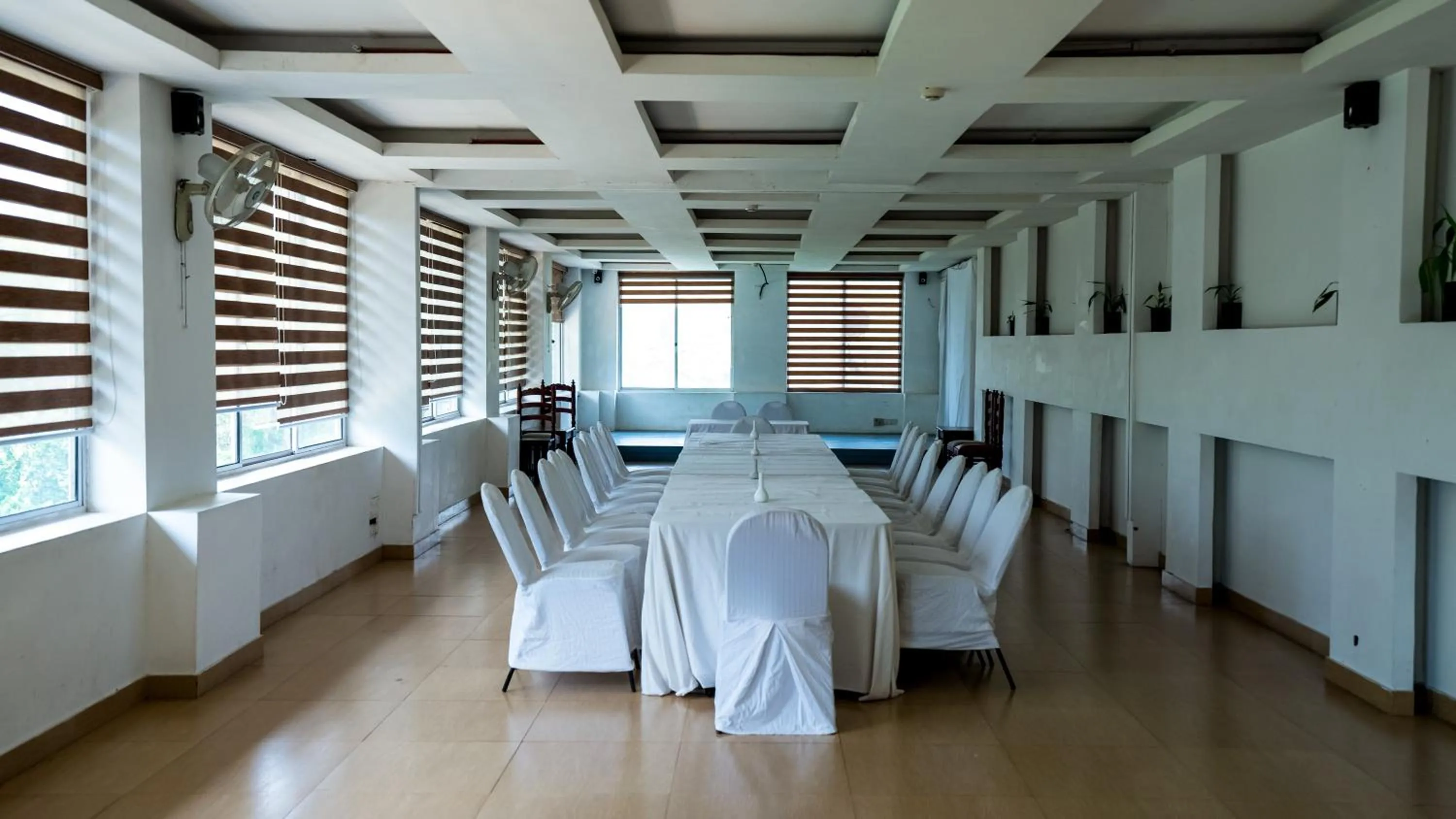 Meeting/conference room in HillView Munnar