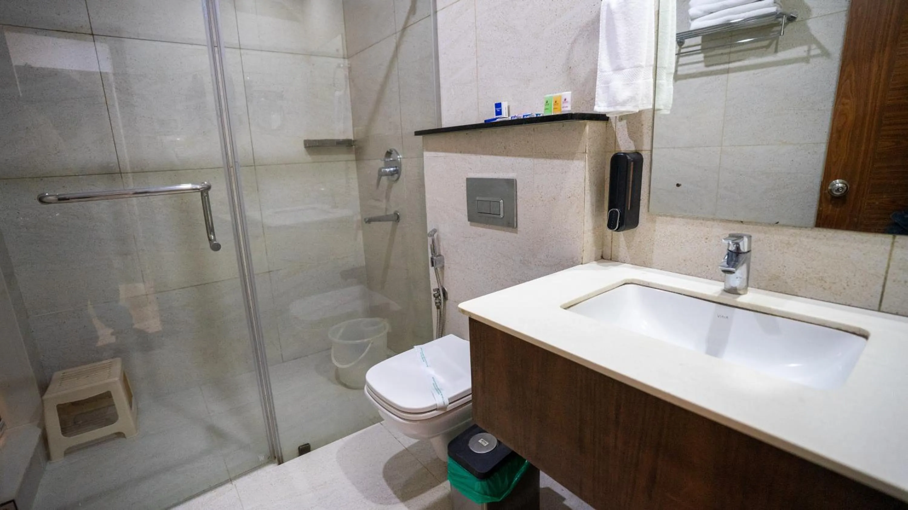 Bathroom in HillView Munnar