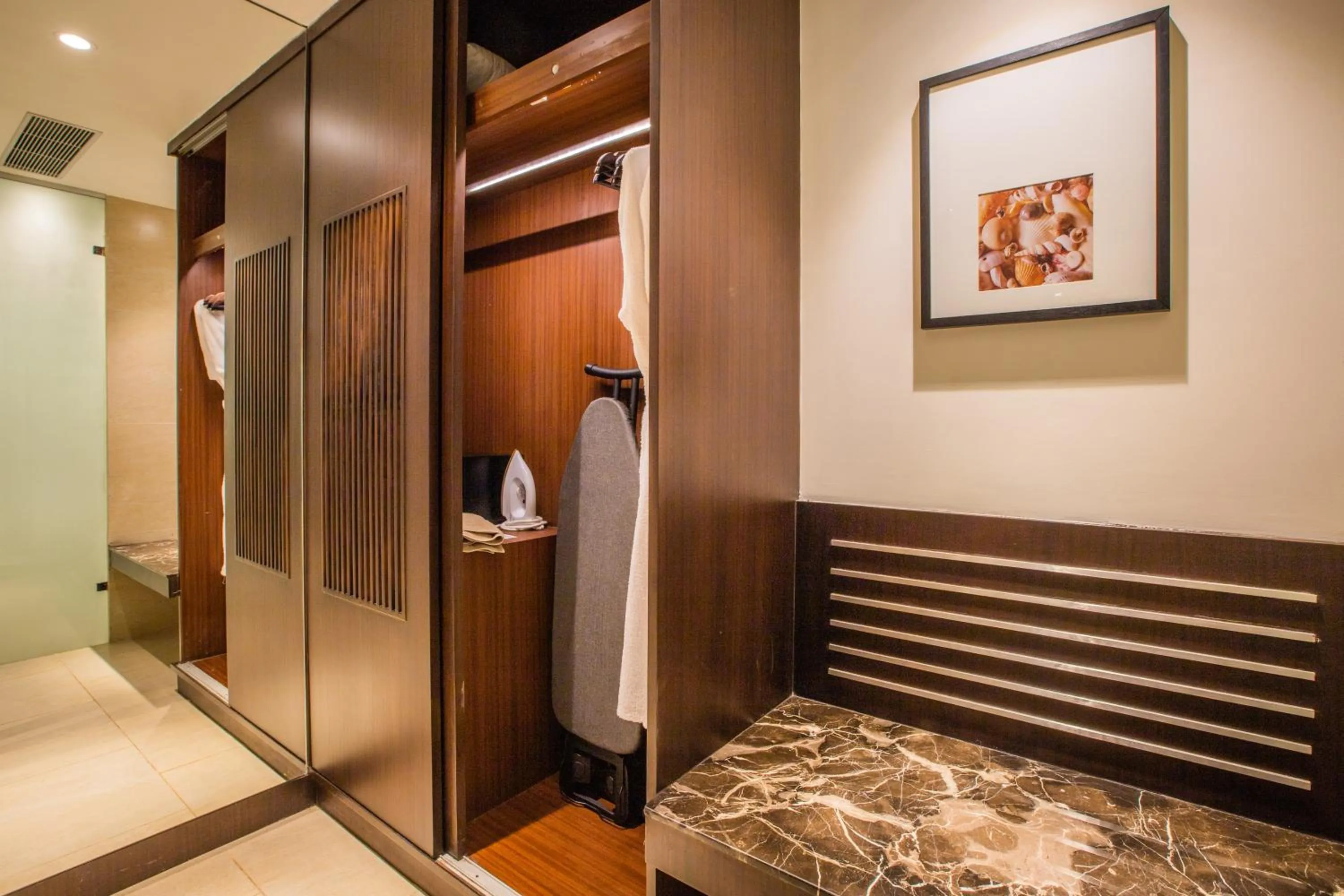 Bathroom in Nanu Resort , Arambol