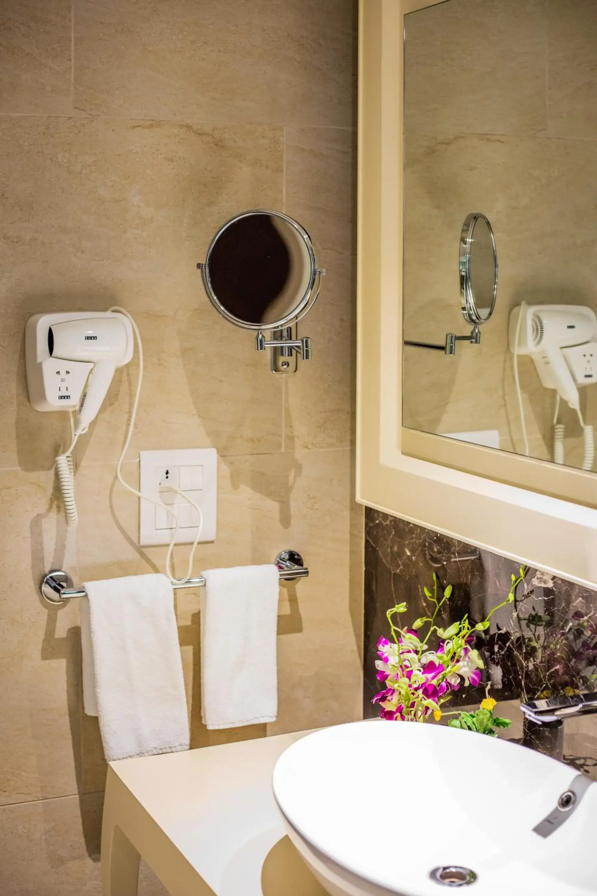 Bathroom in Nanu Resort , Arambol Bathroom in Nanu Resort , Arambol