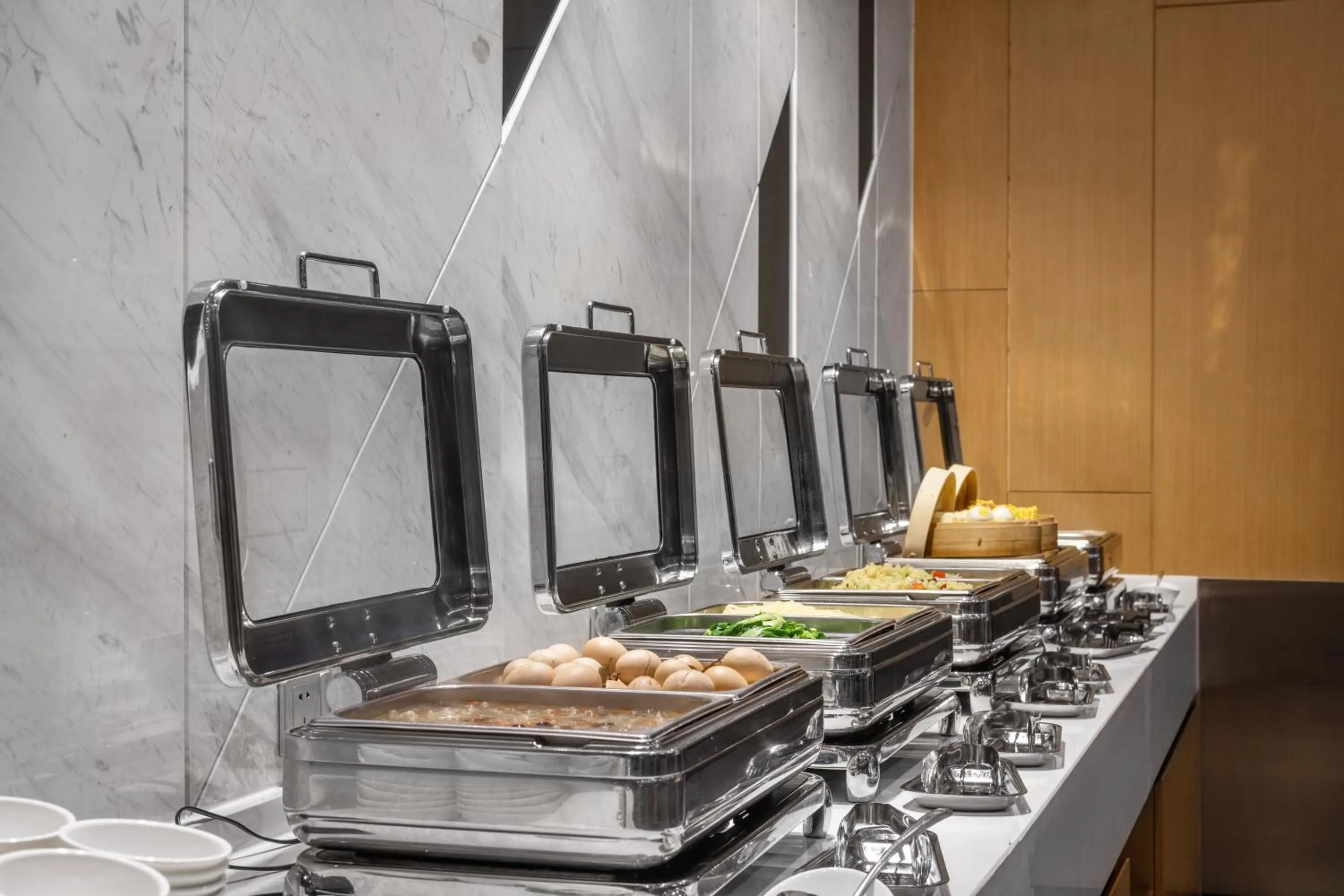 Breakfast in Holiday Inn Express Chengdu Xindu by IHG